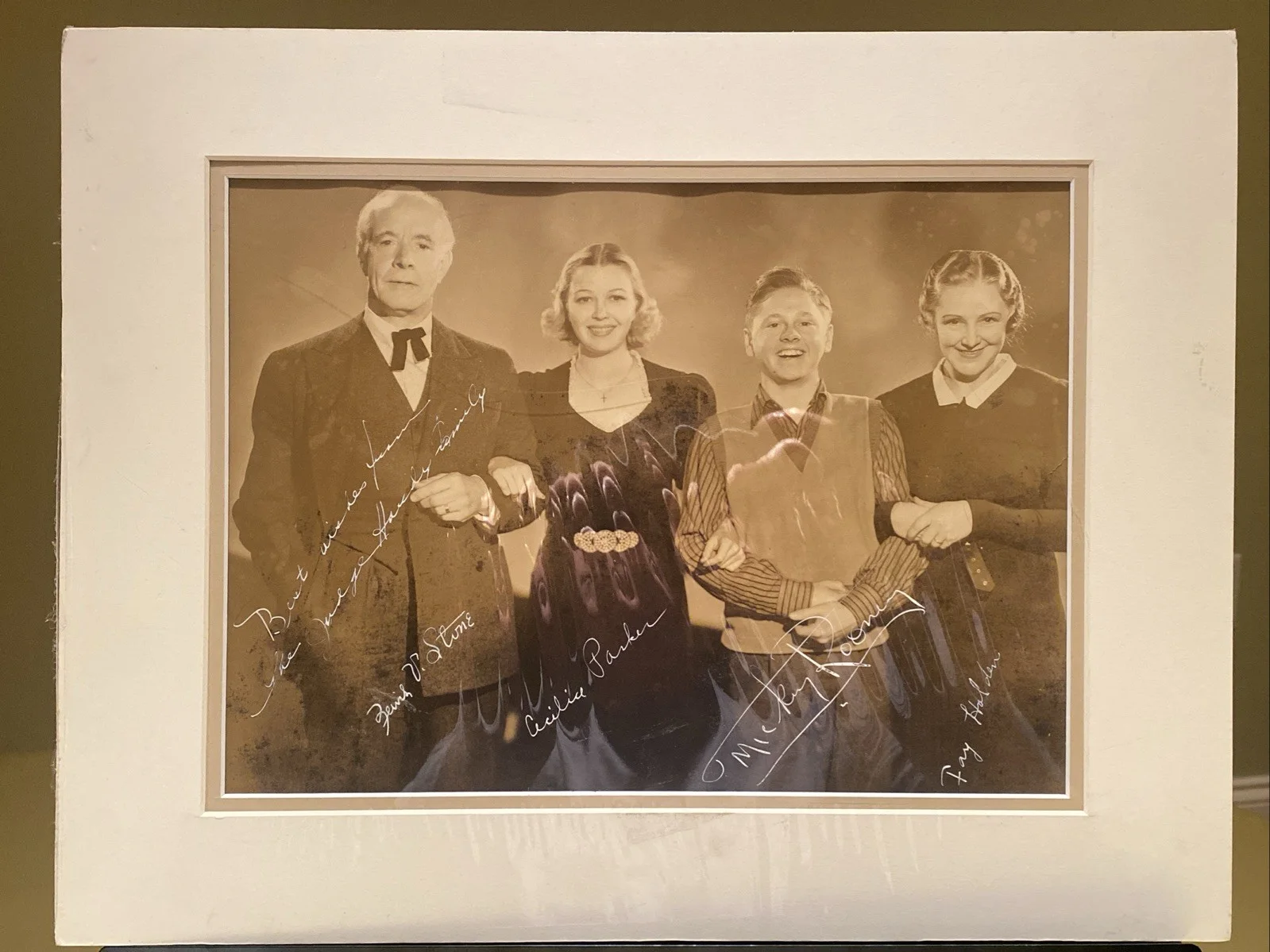 Lewis V. Stone, Mickey Rooney, Fay Holden, Cecilia Parker — Hardy Family Signed Photo 14x11 Hollywood Autographs COA Mickey Rooney, изображение 2