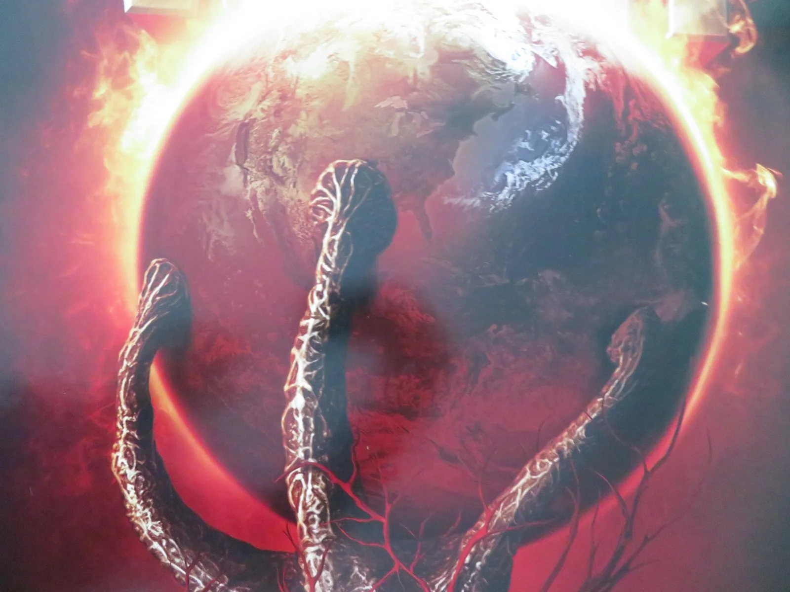 WAR OF THE WORLDS US ONE SHEET ROLLED POSTER TOM CRUISE DAKOTA FANNING 2005, изображение 2