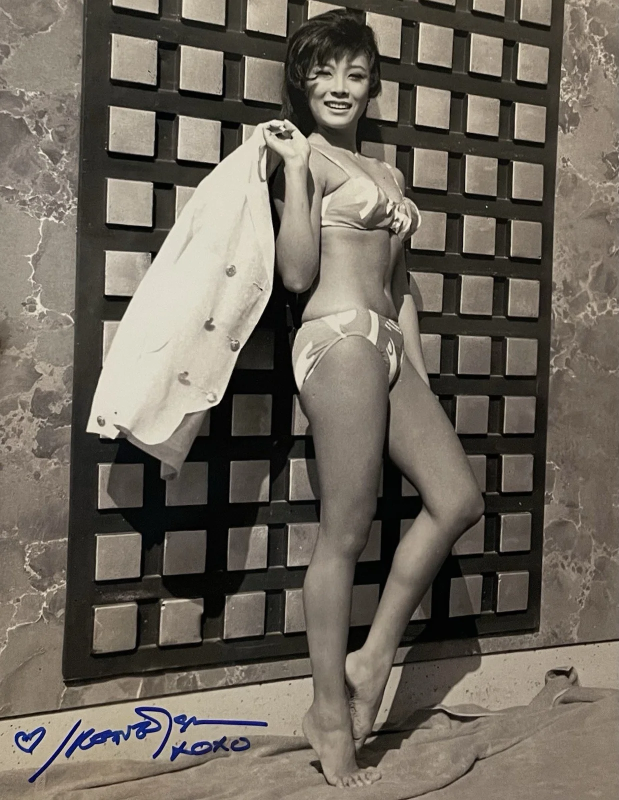 Irene Tsu — Irene Tsu Signed 8x10 Photo Actress Bikini Sexy Hot Rare 5