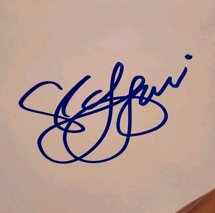 Jennifer Love Hewitt — Jennifer Love Hewitt Sexy signed autographed 8x10 Photo. JSA Certified, image 2