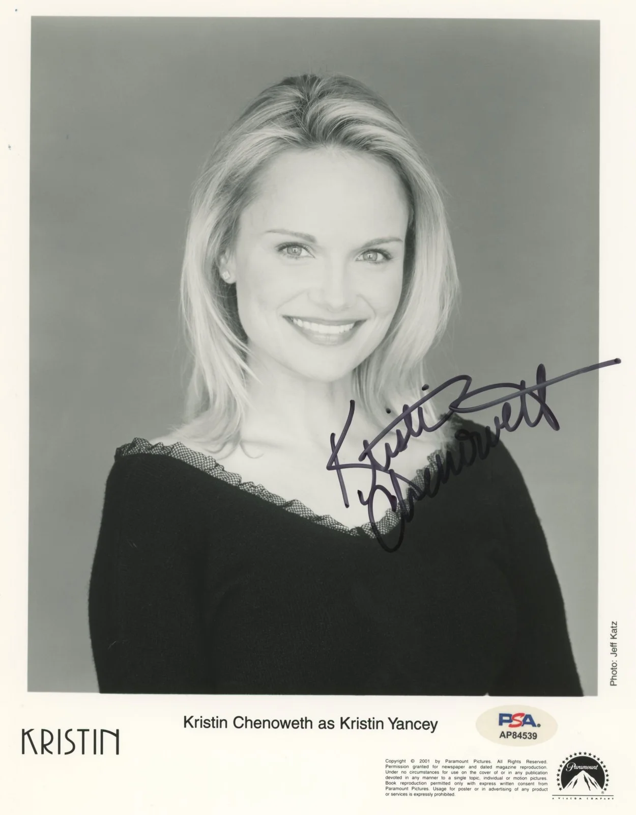 Kristin Chenoweth — Kristin Chenoweth Pushing Daisies Authentic Signed 8x10 Photo PSA/DNA #AP84539