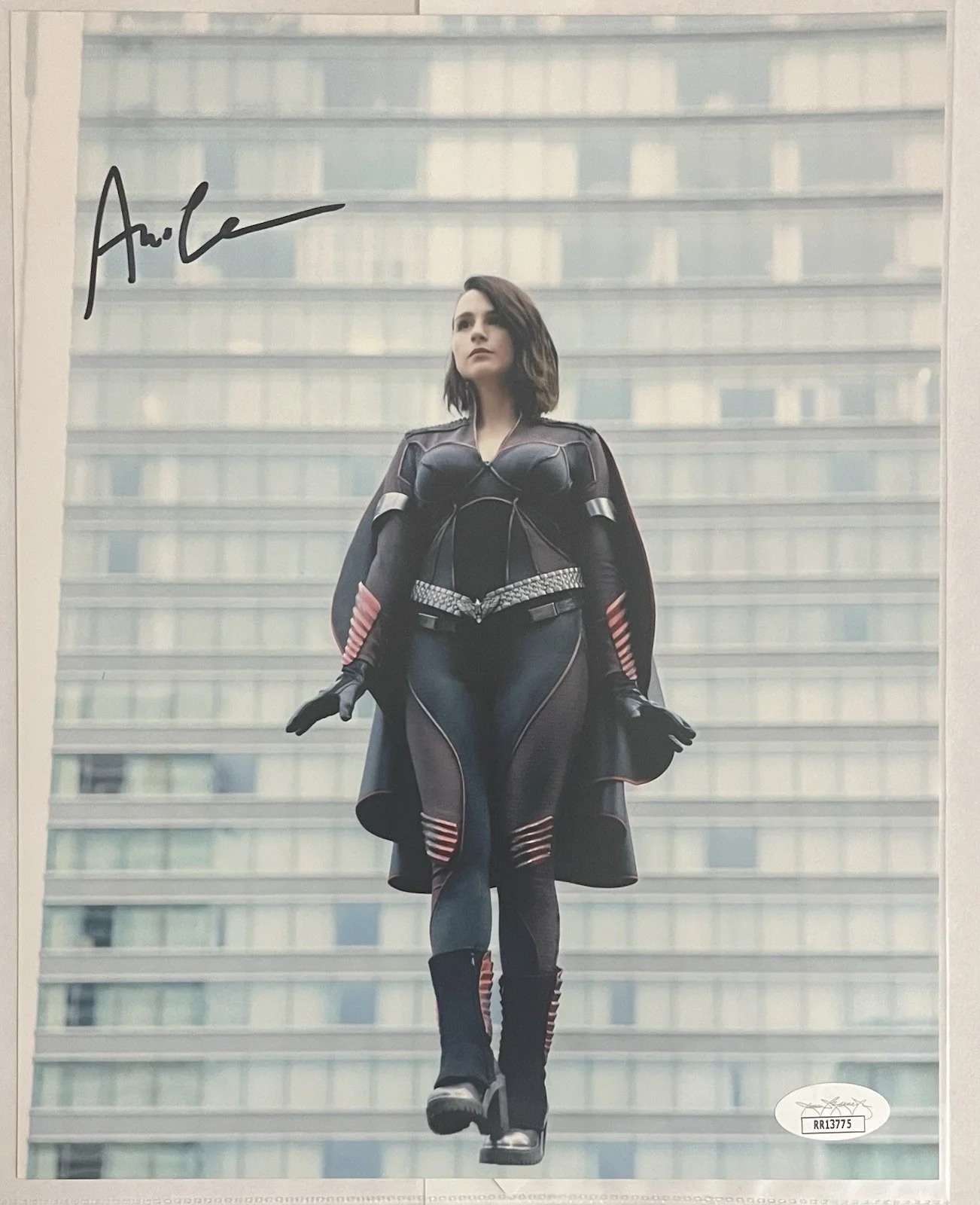 Aya Cash — Aya Cash Signed 8x10 Photo as Stormfront from “The Boys” JSA COA Autographed, изображение 4