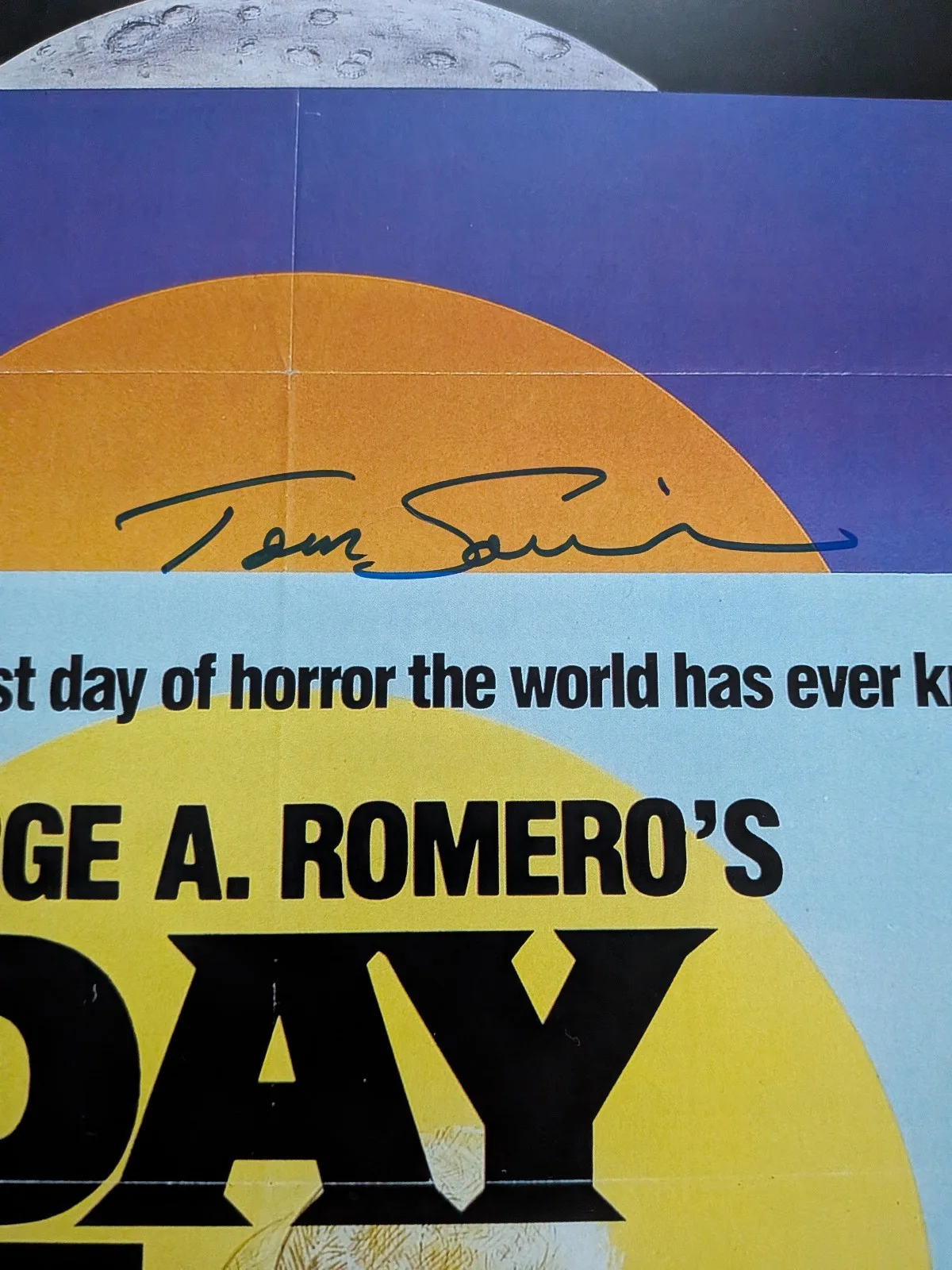 Tom Savini — TOM SAVINI Signed 11x17 Day of the Dead Movie Poster Autograph Horror SFX JSA, изображение 2