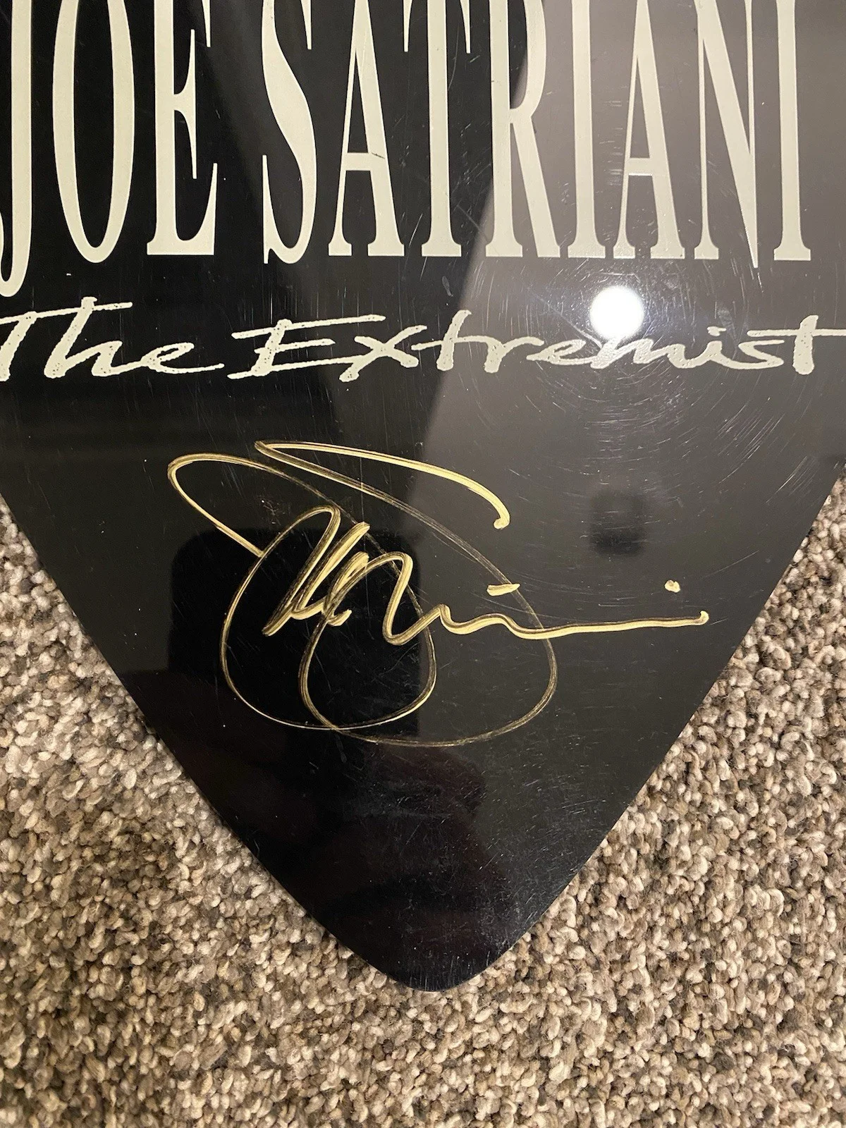 Joe Satriani Signed Oversized Guitar Pick – The Extremist – Autographed Pick, image 2