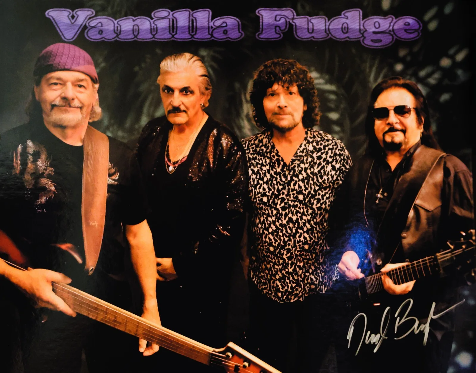 VANILLA FUDGE group photo 2022 signed by the photographer Daryl Bughman, изображение 2