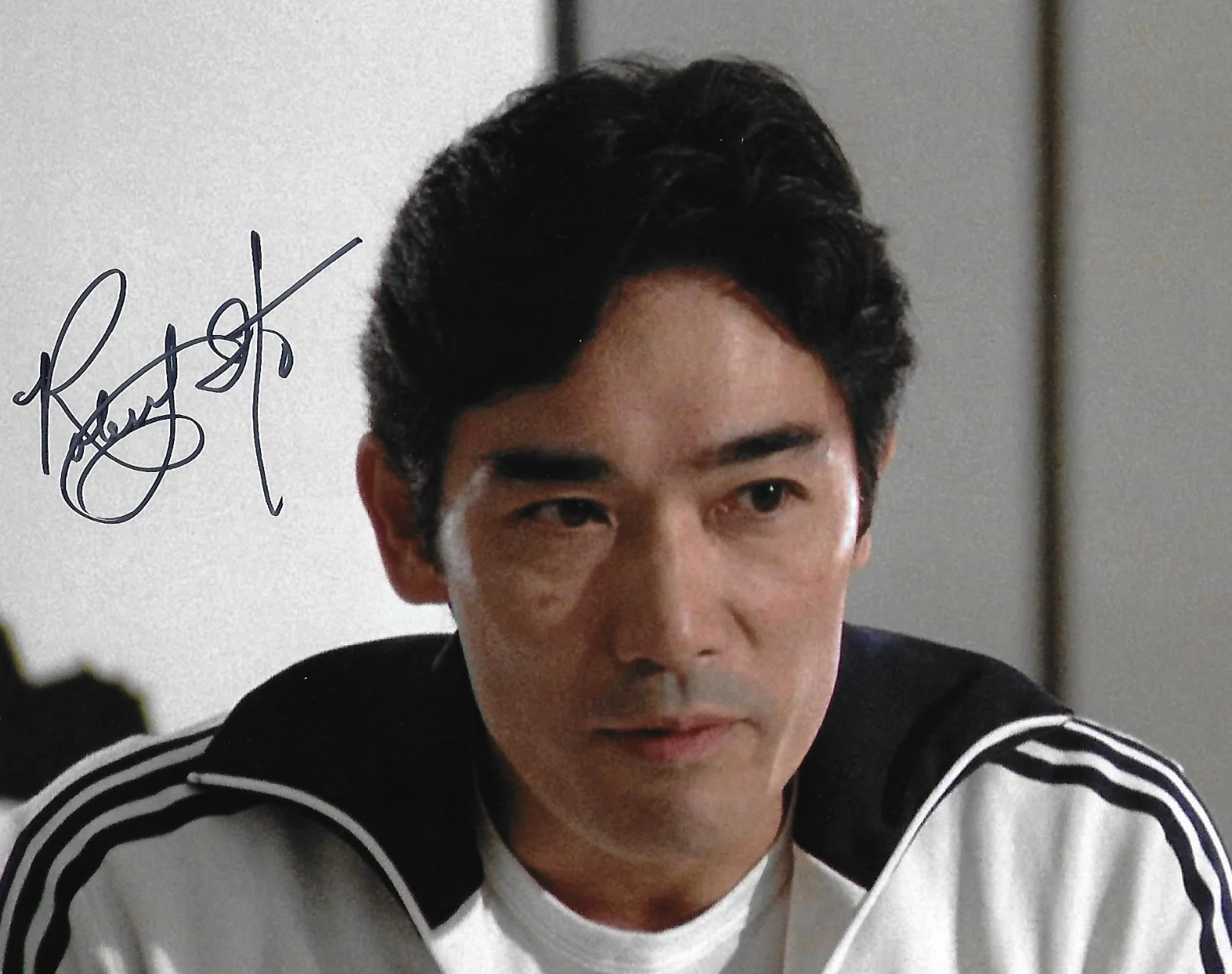 Robert Ito — Robert Ito signed/auto 8x10 photo Quincy, M.E. Karate Kid Actor RARE COA LOOK!