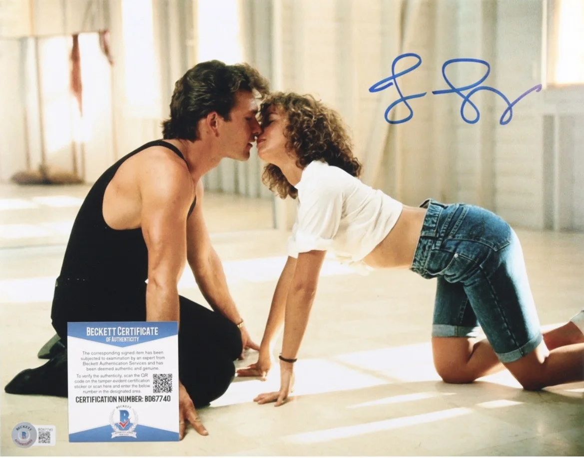 Jennifer Grey — Jennifer Grey Signed "Dirty Dancing" 11x14 Photo (Beckett), изображение 2