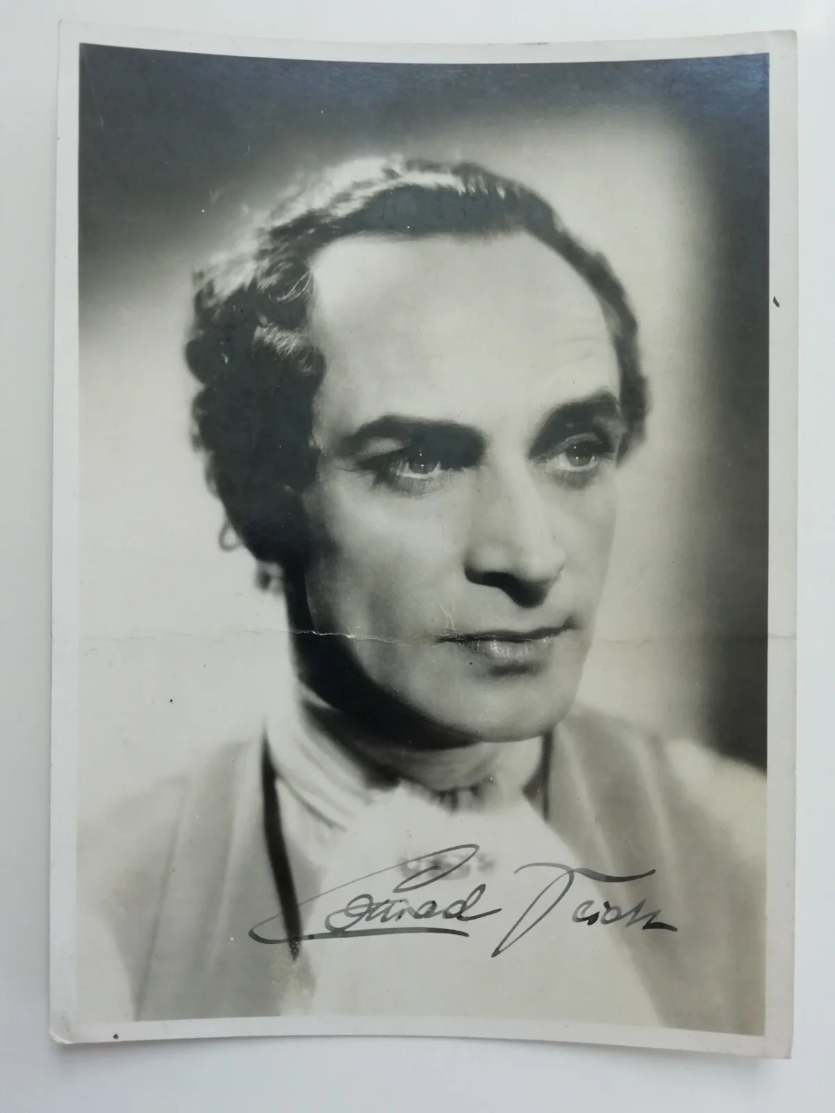 CONRAD VEIDT 1893-1943 (ACTOR) SIGNED PHOTOGRAPH 7 X 5 INCH, image 2