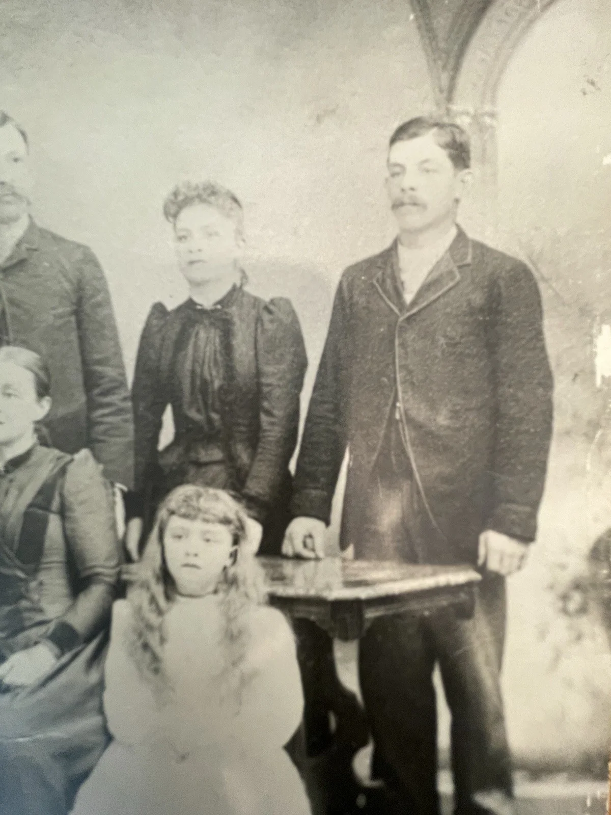 Antique Photo Of Elliott Family 8x10 Photo (maybe Repo), изображение 3