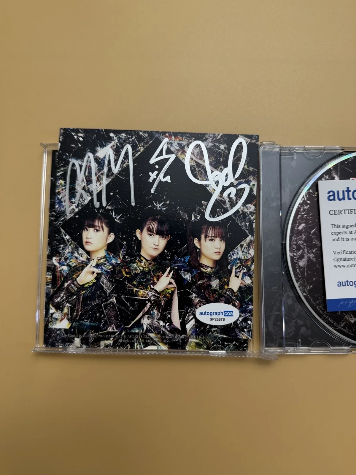 SIGNED BABYMETAL Autographed Metal Forth CD with ACOA SP28878, image 2