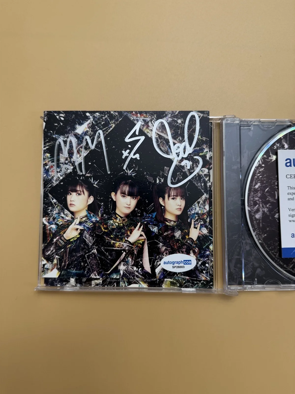 BABYMETAL Metal Forth CD SIGNED Autograph ACOA COA SP28883, image 2