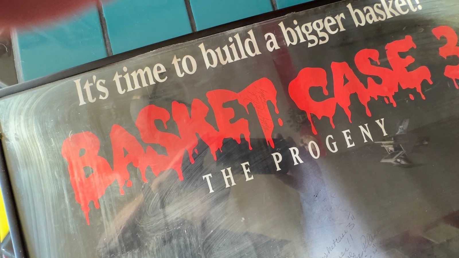 BASKETCASE 3 Movie Poster signed by cast & crew, изображение 3