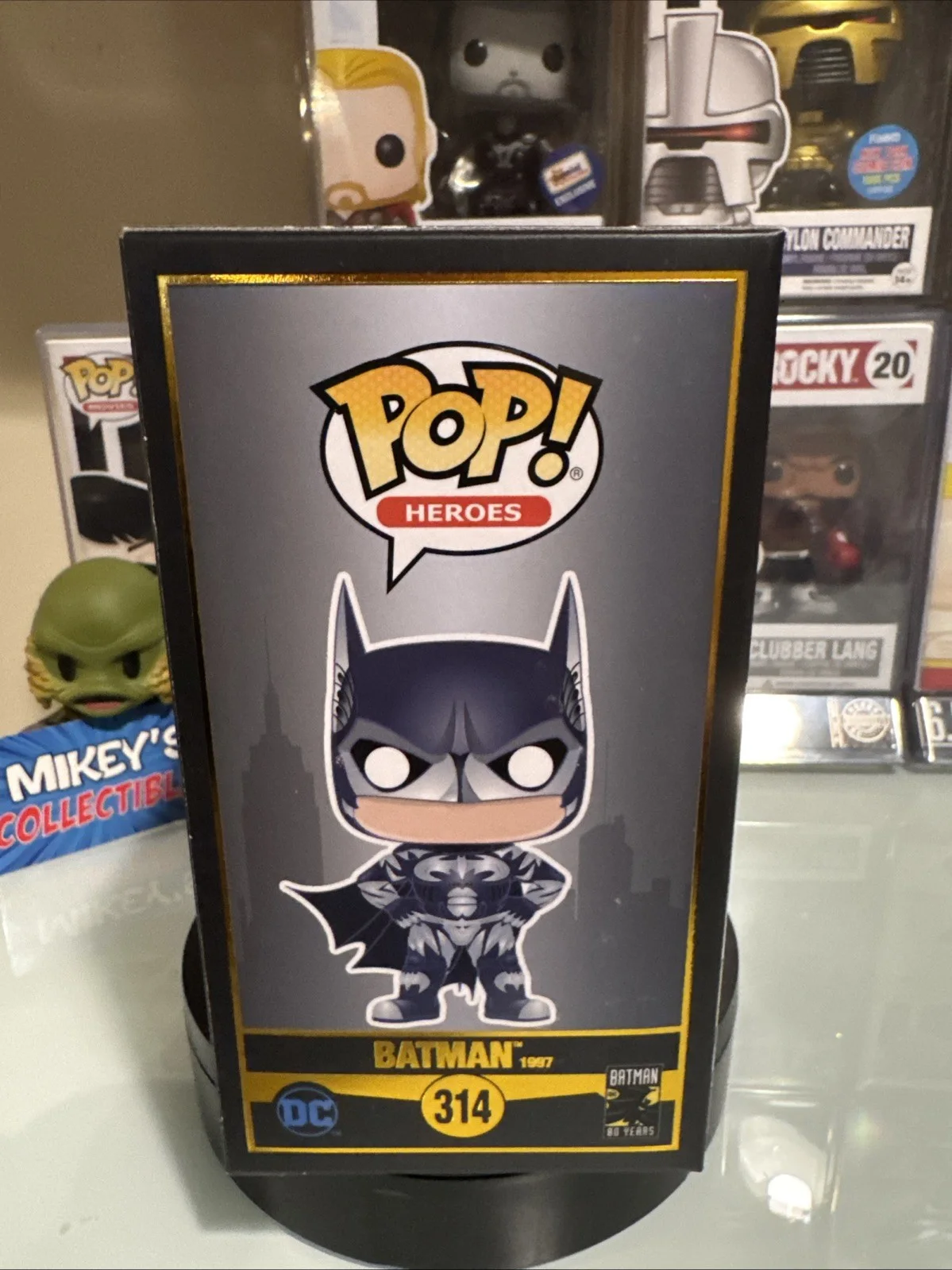 Christian Bale — Christian Bale Signed Funko Pop 19 Batman The Dark Knight Trilogy Beckett, image 5