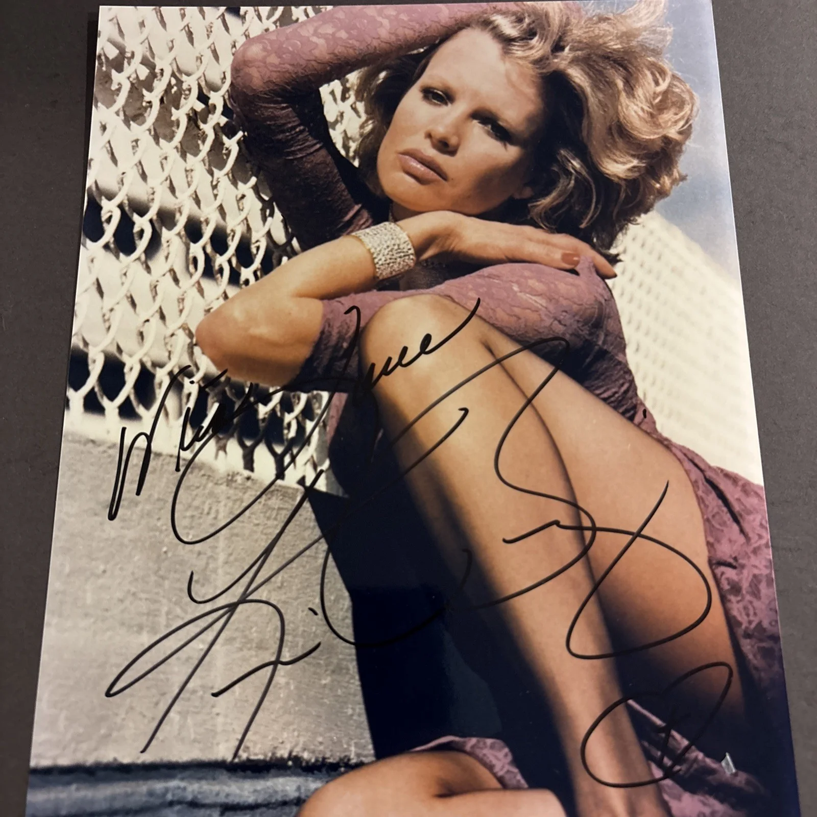 Kim Basinger — Kim Basinger Autographed Signed 8x10 Photo, image 2