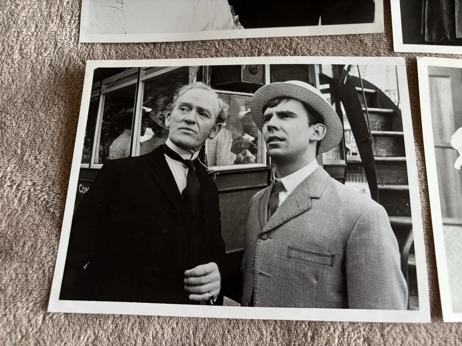 GORDON JACKSON/ JEAN MARSH (UPSTAIRS DOWNSTAIRS) PUBLICITY STILLS X 5- 8x6", image 3