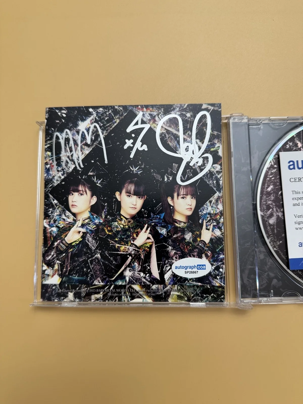 BABYMETAL SIGNED Metal Forth CD ACOA Photo Card SP28867, image 2