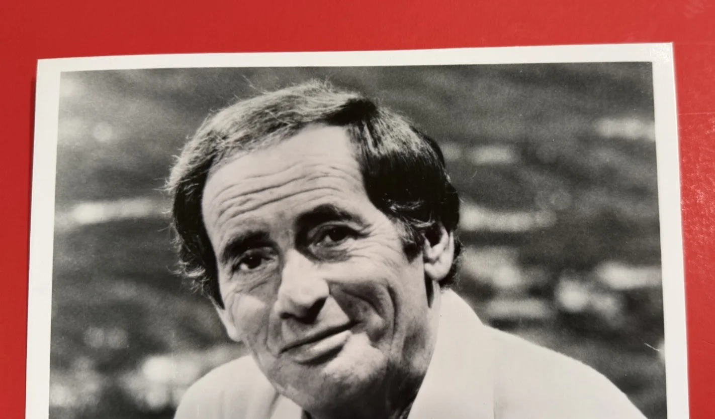 Joey Bishop — JOEY BISHOP ~ Autographed/Signed 8x10 Photo ~ Actor Comedian ~ No COA, image 4