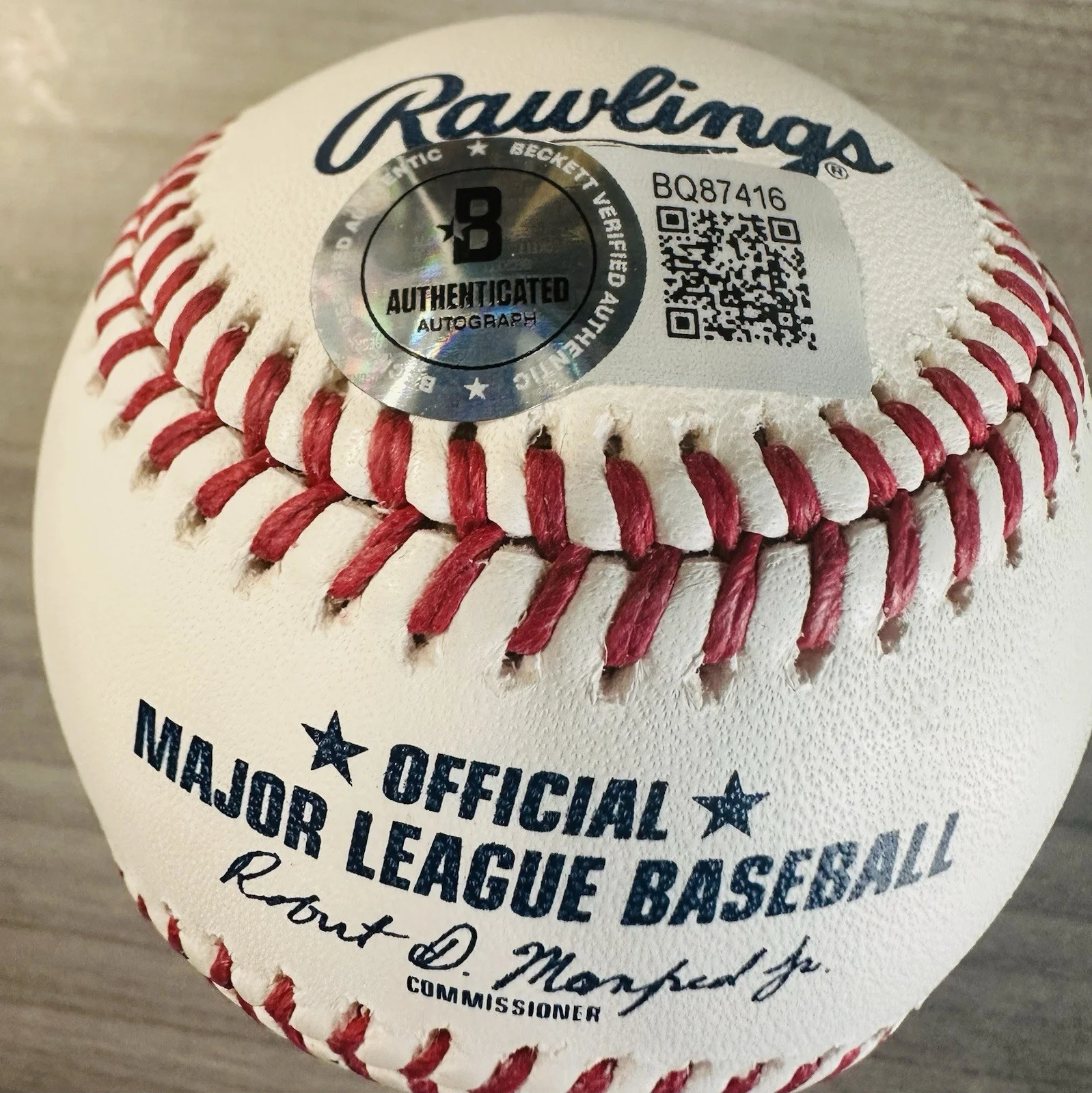 HUEY LEWIS SIGNED BASEBALL BACK TO THE FUTURE MOVIE AUTOGRAPHED BECKETT, изображение 3