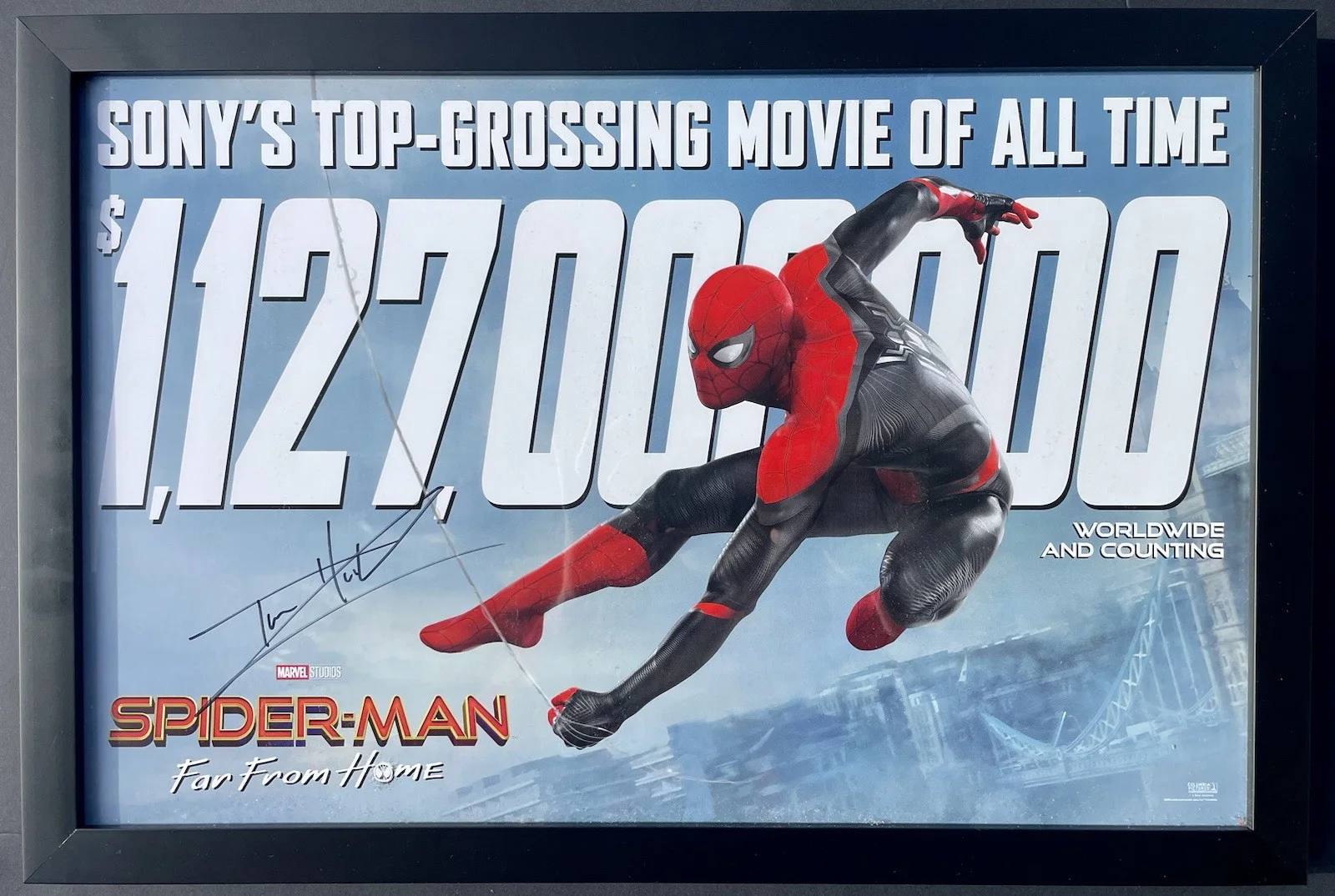 Tom Holland — Tom Holland Signed Autographed Spiderman Far From Home 12x20 Poster Psa/Dna