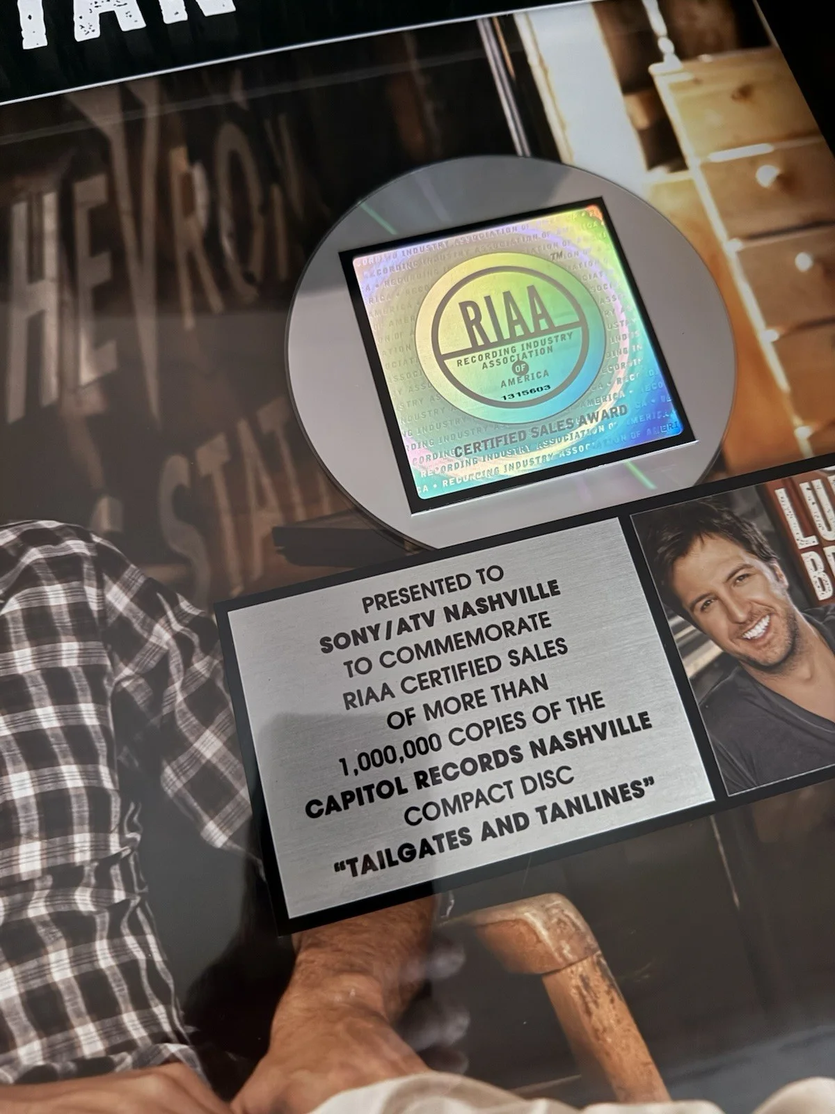 Luke Bryan RIAA Award For ‘Tailgates And Tanlines’ Framed - RARE!, image 3