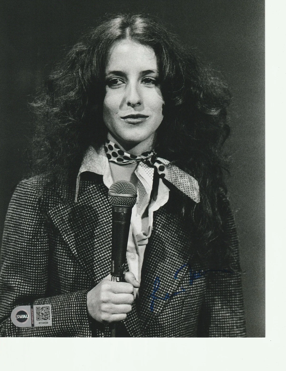LARAINE NEWMAN — LARAINE NEWMAN Signed CONEHEADS SNL 8X10 Photo Autograph SWAU COA CERT 3