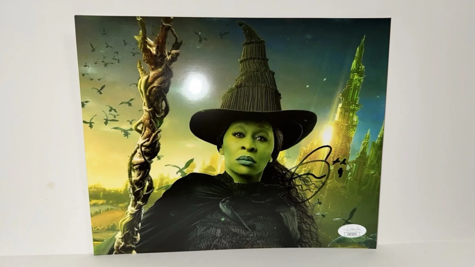 Cynthia Erivo Signed Wicked 8x10 Photo JSA CERT, image 2