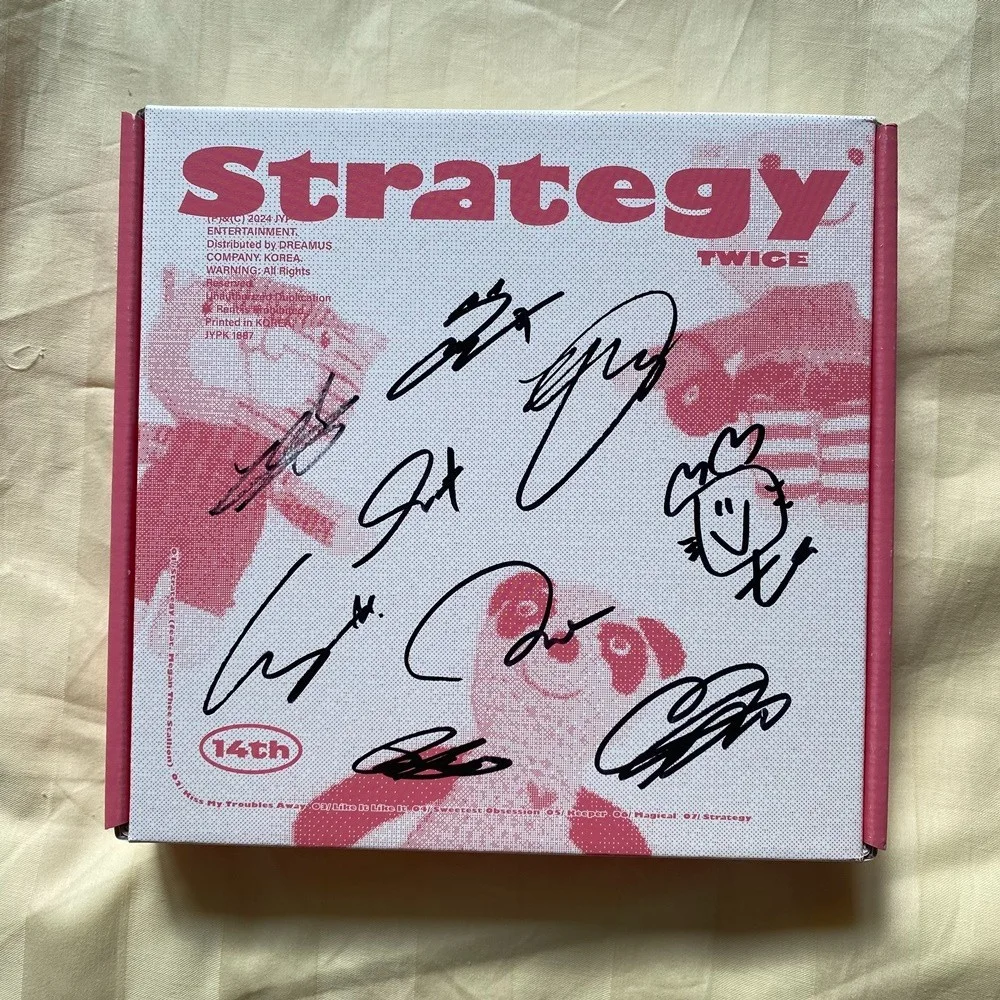 TWICE STRATEGY Autographed Signed MINI 14th Album CD K-POP COLLECTION 2025, image 3