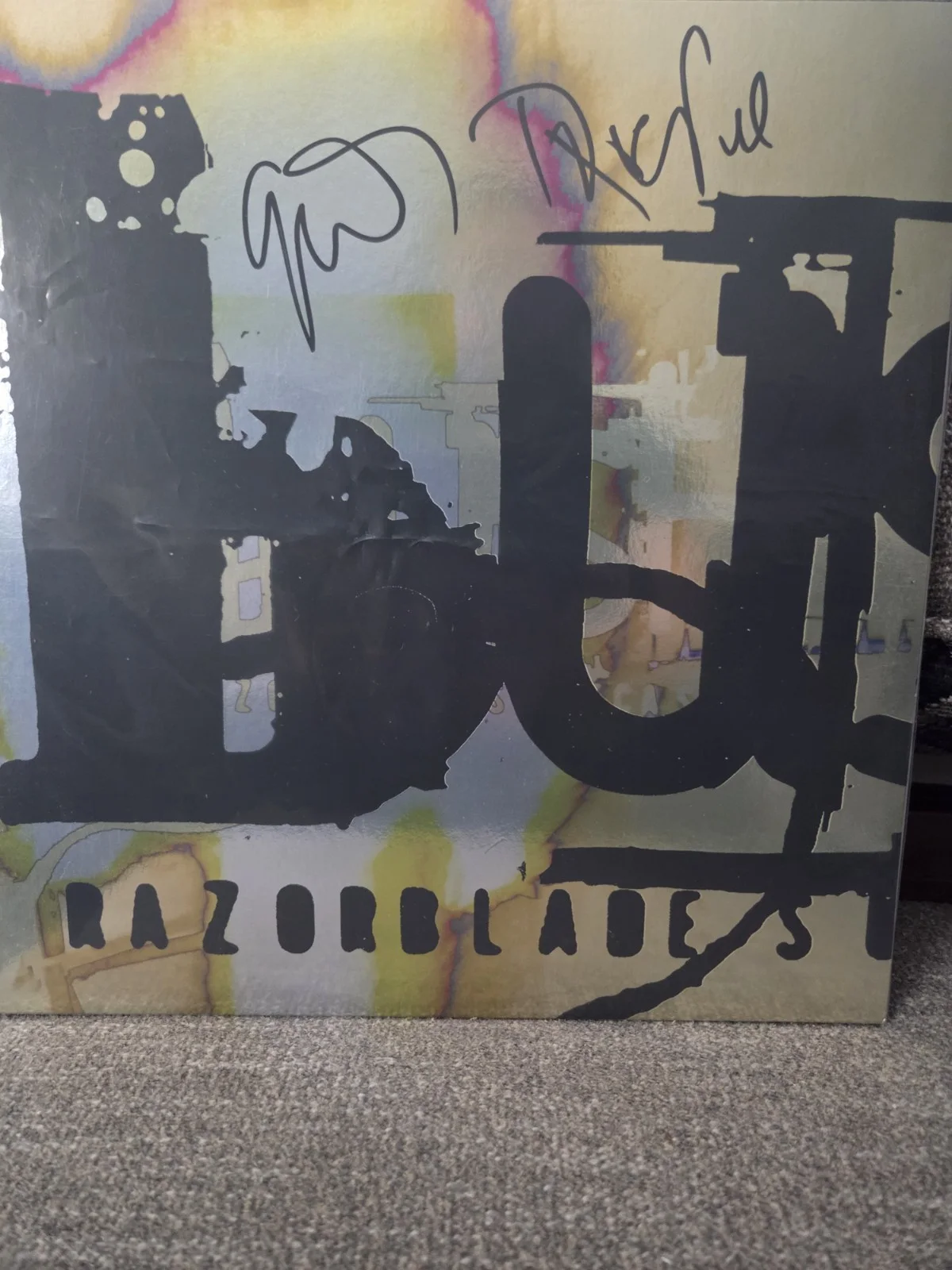 BUSH Signed Razorblade Suitcase Limited Vinyl Autographed By Gavin Rossdale RACC, image 2