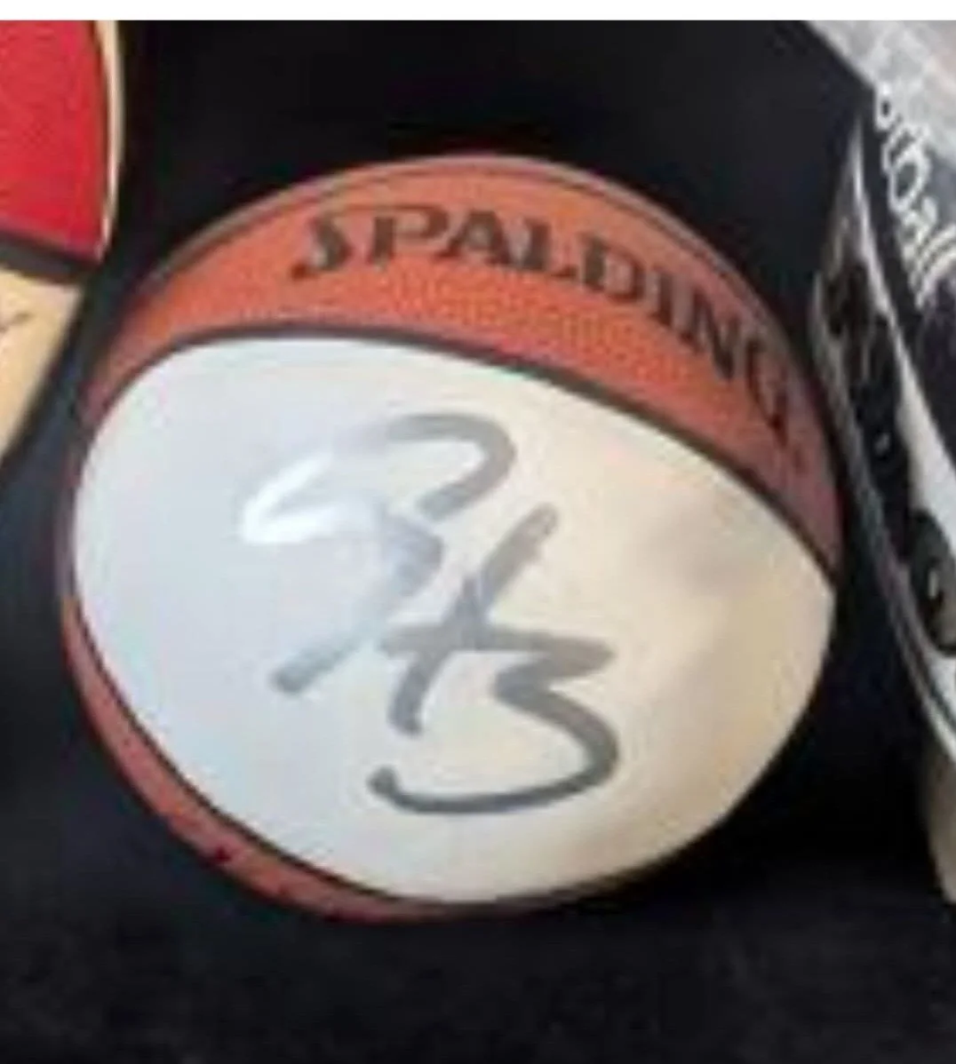 2 balls Al Herrington signed basketball with Terrance Wilkins signed football, изображение 2