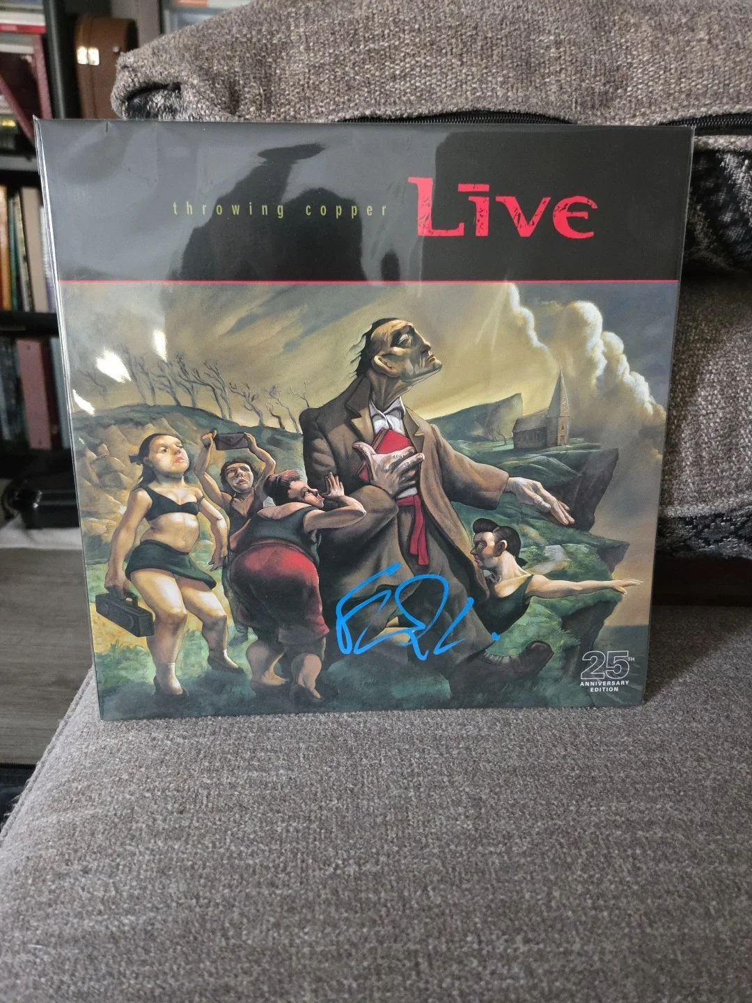 Live Band Signed Ed Kowalczyk. 25th Anniversary Vinyl Record RACC Bought., image 3