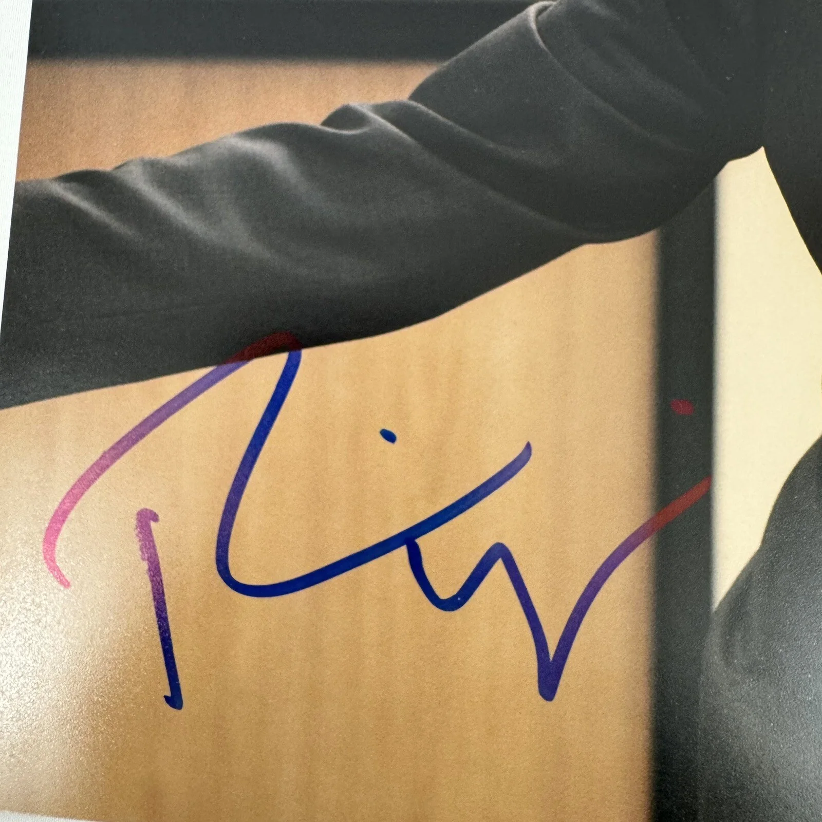Rainn Wilson Signed The Office Dwight Schrute 11x14 Photo Autographed Beckett, изображение 2