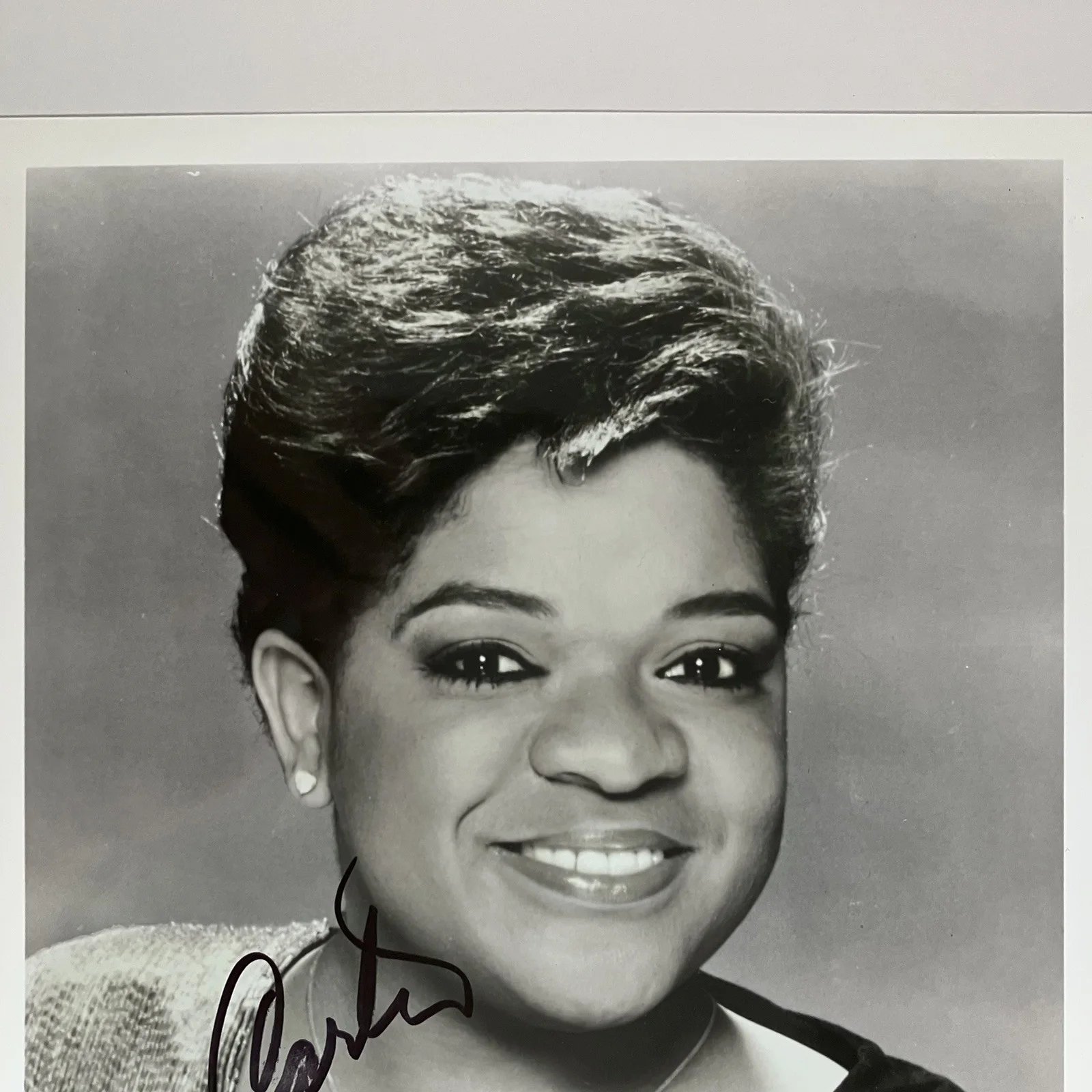 Nell Carter — Vintage NELL CARTER (1948-2003) Signed 8x10 / GIMME A BREAK!, Ain’t Misbehavin’, изображение 3