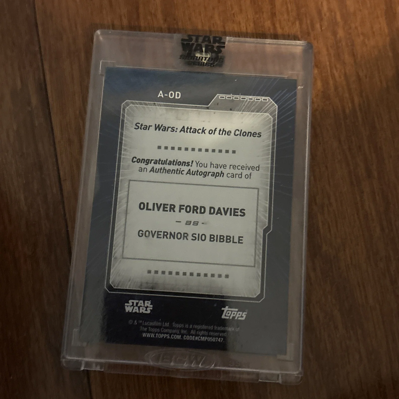 OLIVER DAVIES AS GOVERNOR SIO BIBBLE STAR WARS TOPPS SIGNED AUTOGRAPHED CARD, image 2