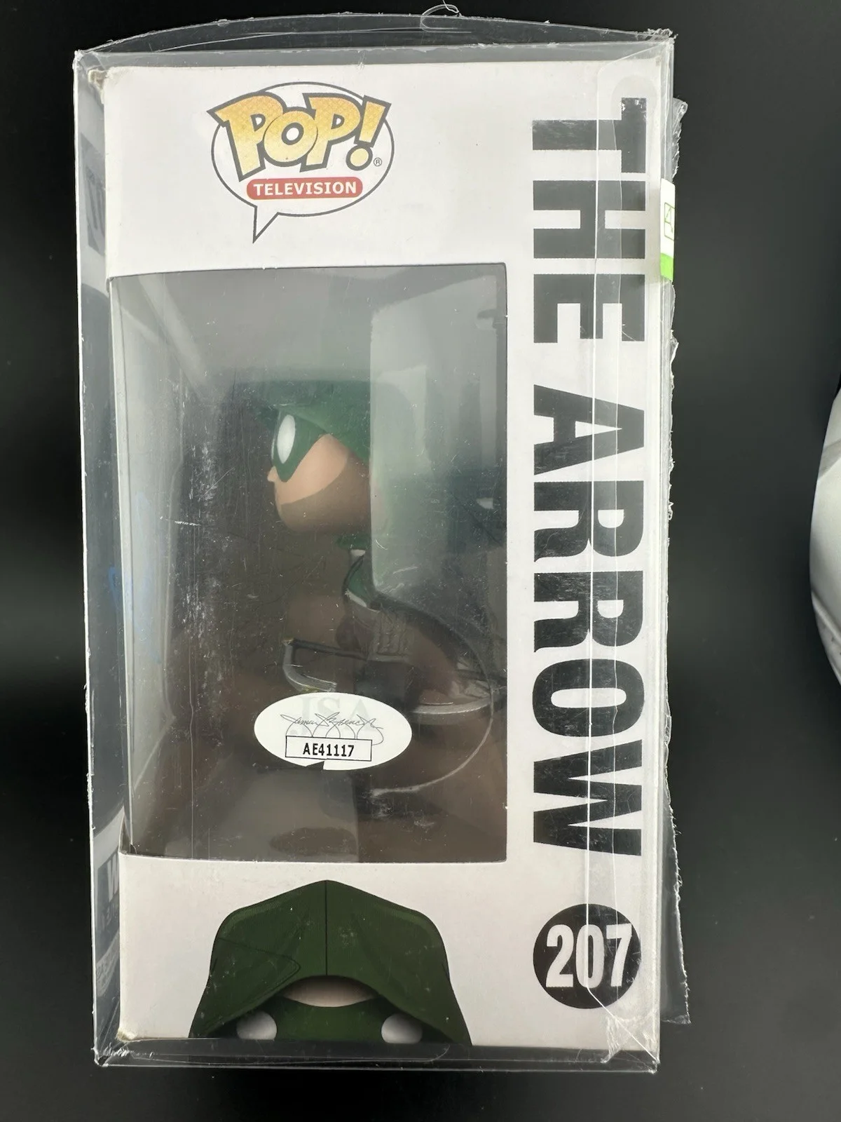 Stephen Amell — Stephen Amell Signed The Arrow Funko #207 Beckett BGS CERT, image 4