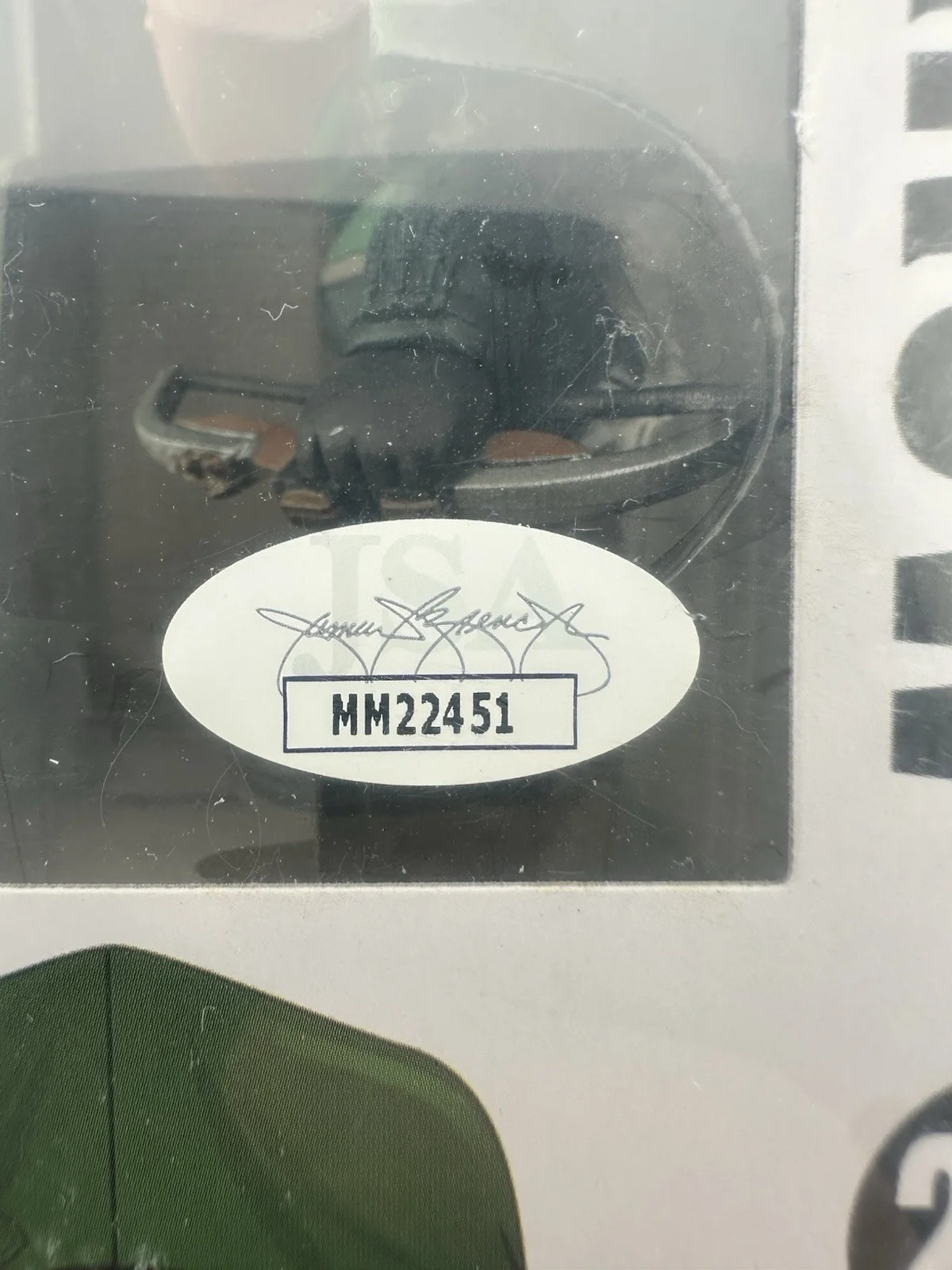 Stephen Amell — Stephen Amell Signed The Arrow Funko #207 JSA CERT, image 3