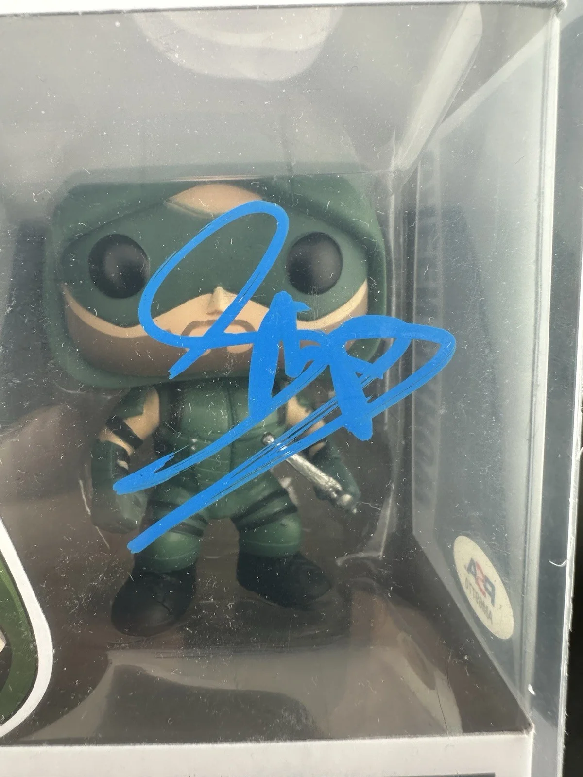 Stephen Amell — Stephen Amell Signed Funko Pop The Green Arrow PSA COA Oliver Queen #348, изображение 2