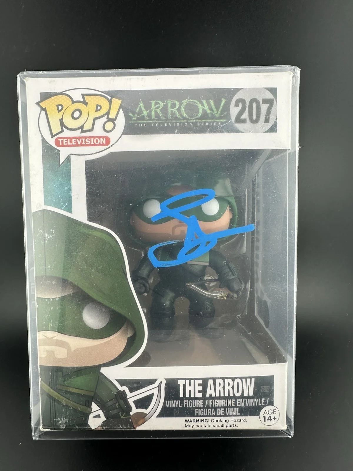 Stephen Amell — Stephen Amell Signed The Arrow Funko #207 Beckett BGS CERT
