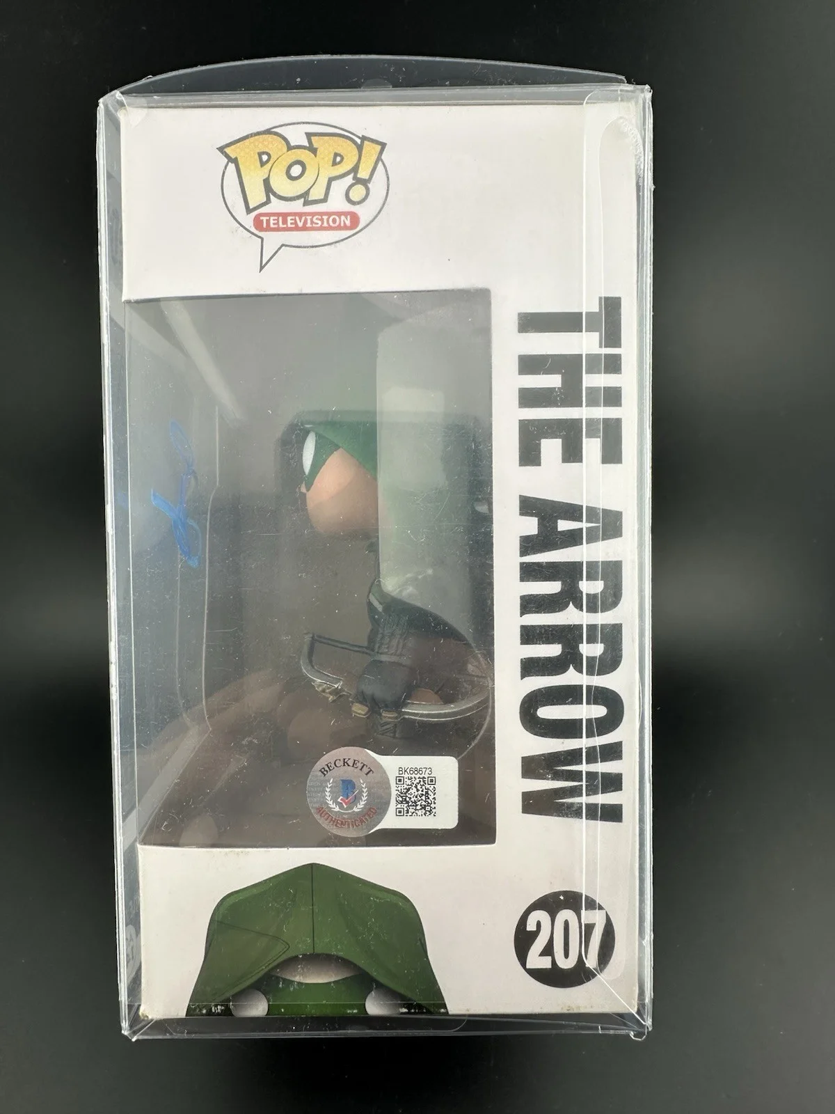 Stephen Amell — Stephen Amell Signed The Arrow Funko #207 Beckett BGS CERT, image 4