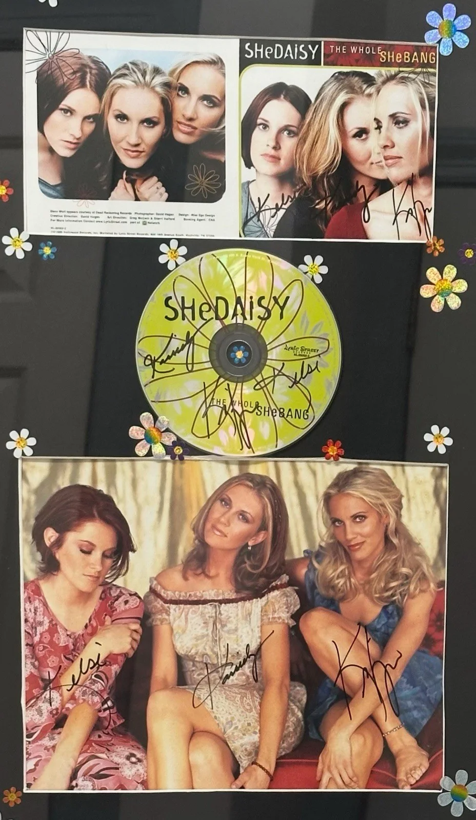 Signed Vintage SheDaisy The Whole SheBang CD and Photograph Art, изображение 2