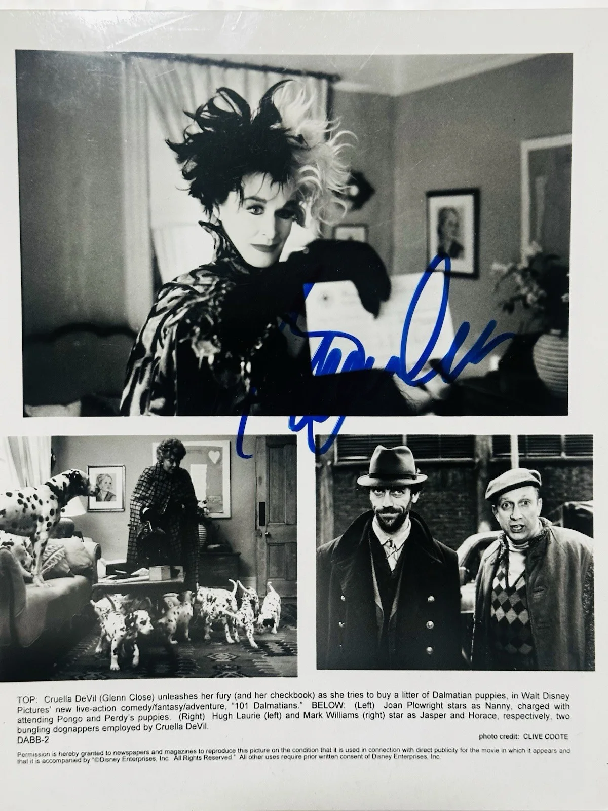 Glenn Close — Glenn Close signed 101 Dalmatians Cruella 8x10 Original photo In Person.