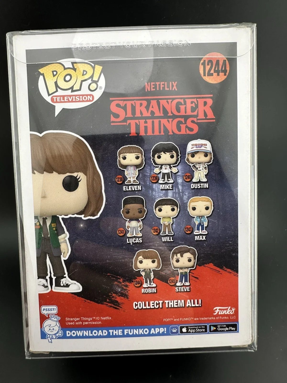 Maya Hawke — Maya Hawke Signed Funko Pop Stranger Things Robin 1244 Autograph PSA COA, image 5