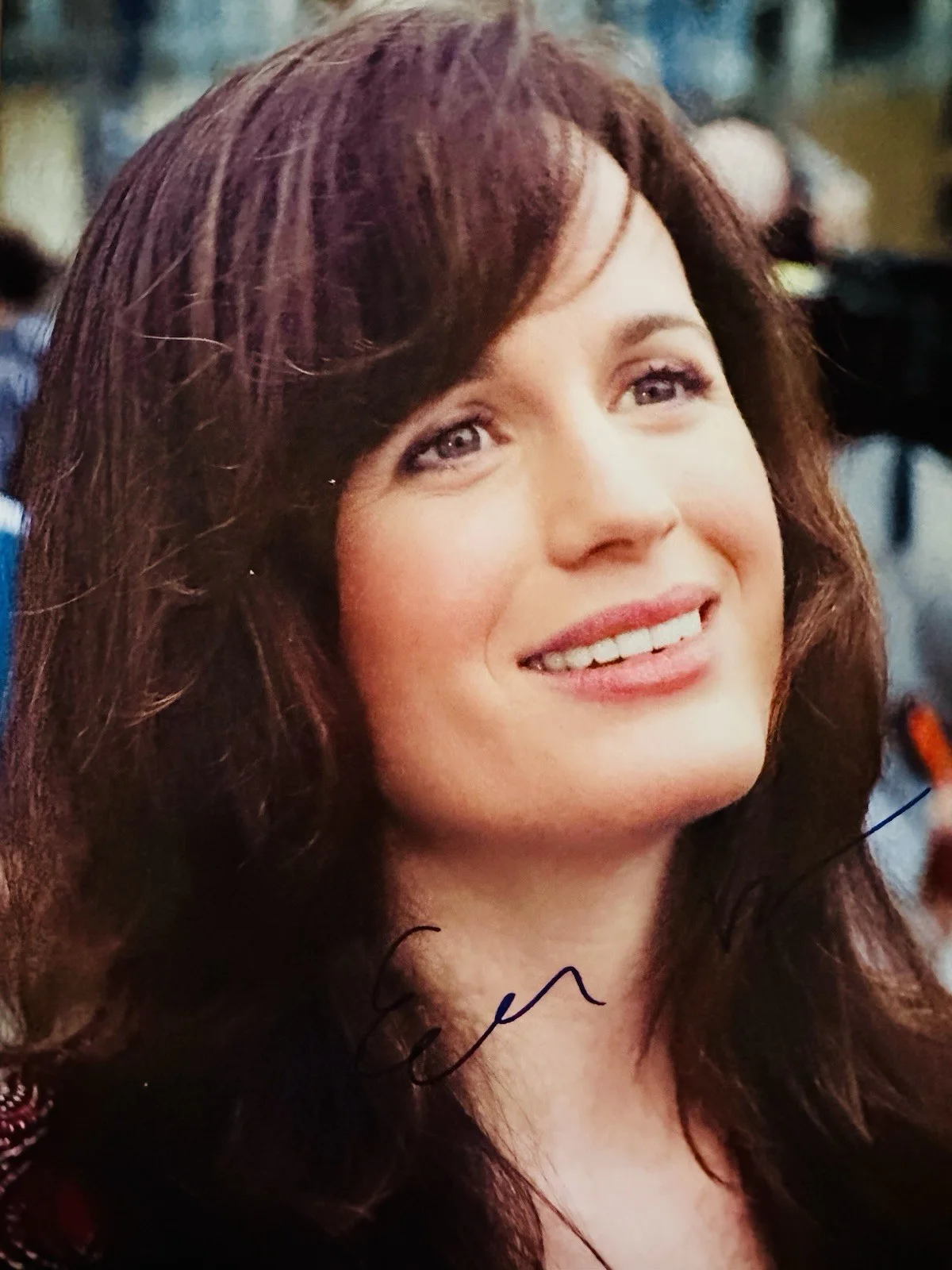 Elizabeth Reaser — Elizabeth Reaser signed 8x10 Photo in person. Twilight