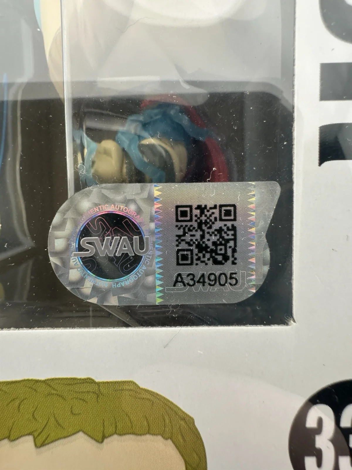 Chris Hemsworth — CHRIS HEMSWORTH Signed THOR 335 Funko Pop MARVEL Avengers Ragnarok SWAU QR COA, image 3
