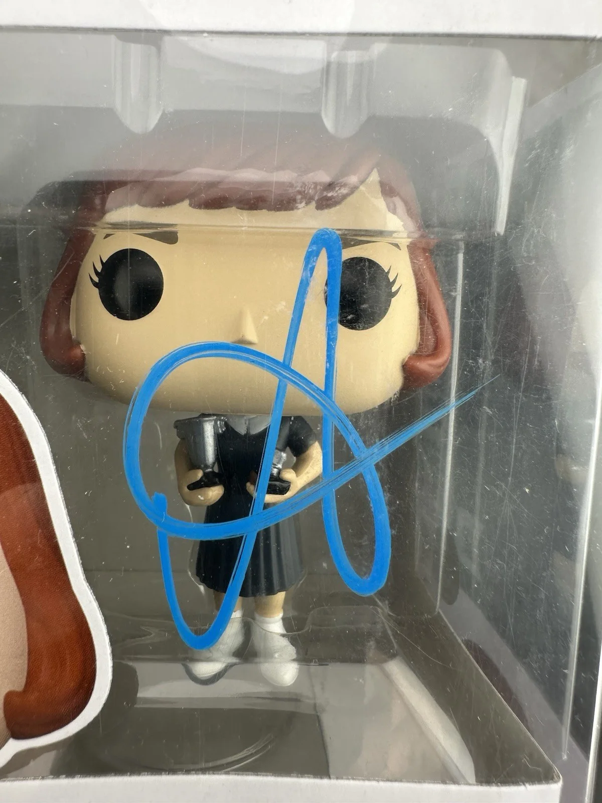 Anya Taylor-Joy — ANYA TAYLOR-JOY SIGNED AUTOGRAPH QUEEN'S GAMBIT BETH HARMON FUNKO POP Beckett, изображение 2