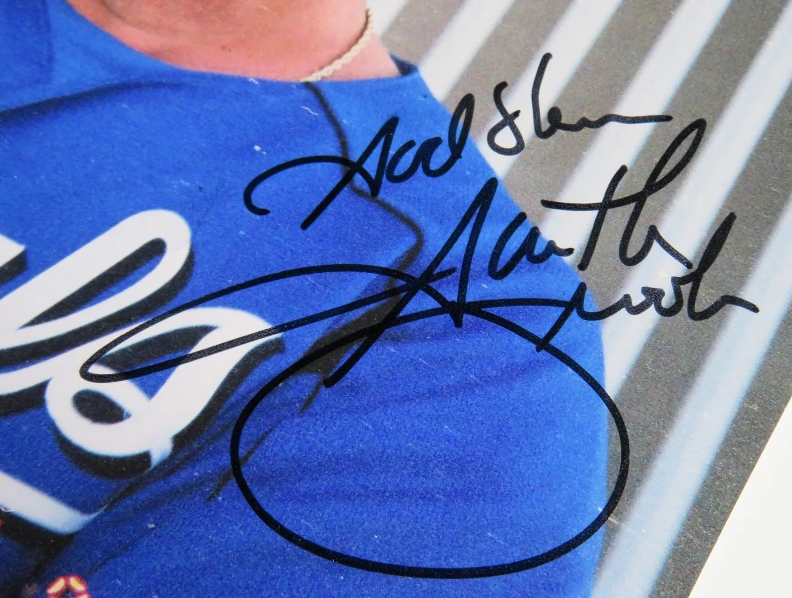 GARTH BROOKS Signed Autograph Auto 8x10 Photo JSA, image 2