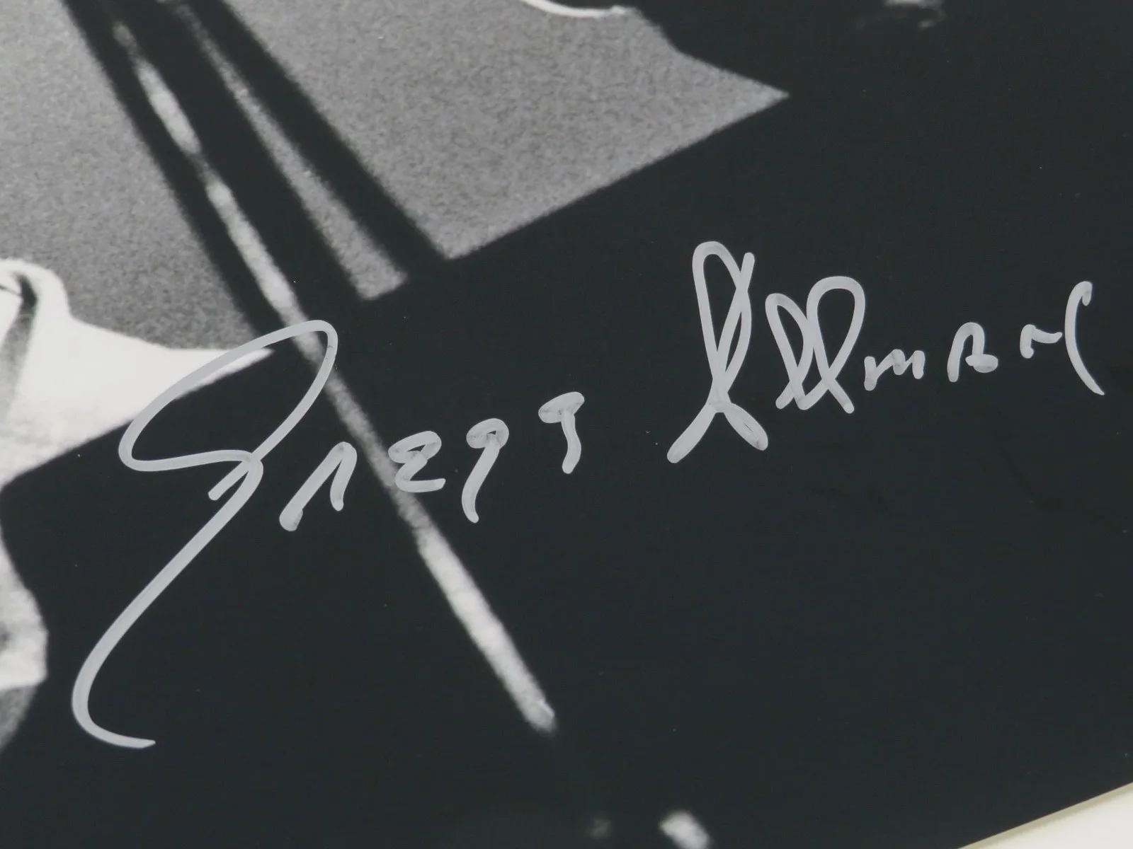 Gregg Allman THE ALLMAN BROTHERS BAND Signed Autograph Auto 11x14 Photo JSA, изображение 2