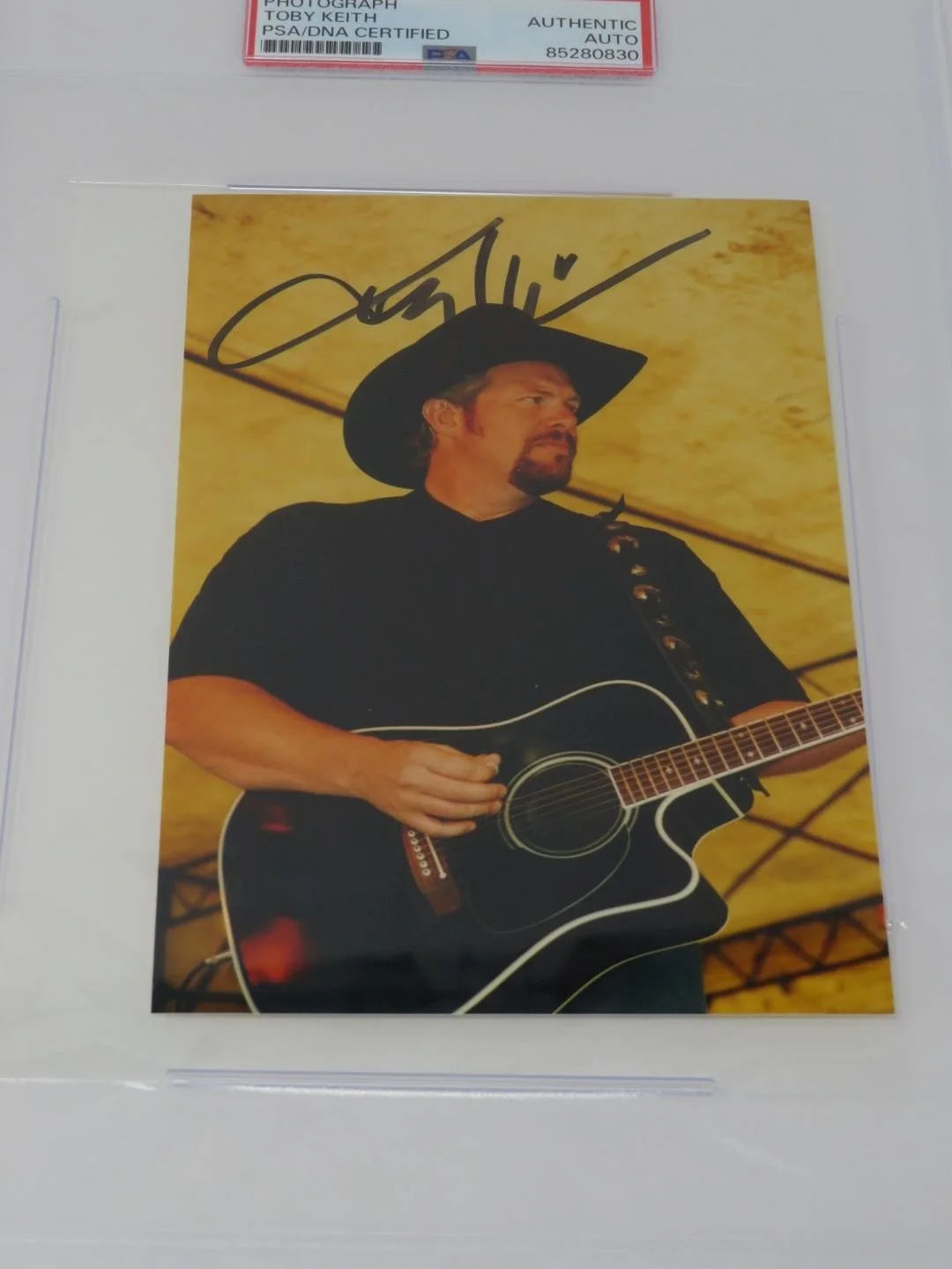TOBY KEITH Signed Autograph Auto 4x6 Photo Slab PSA JSA, image 3
