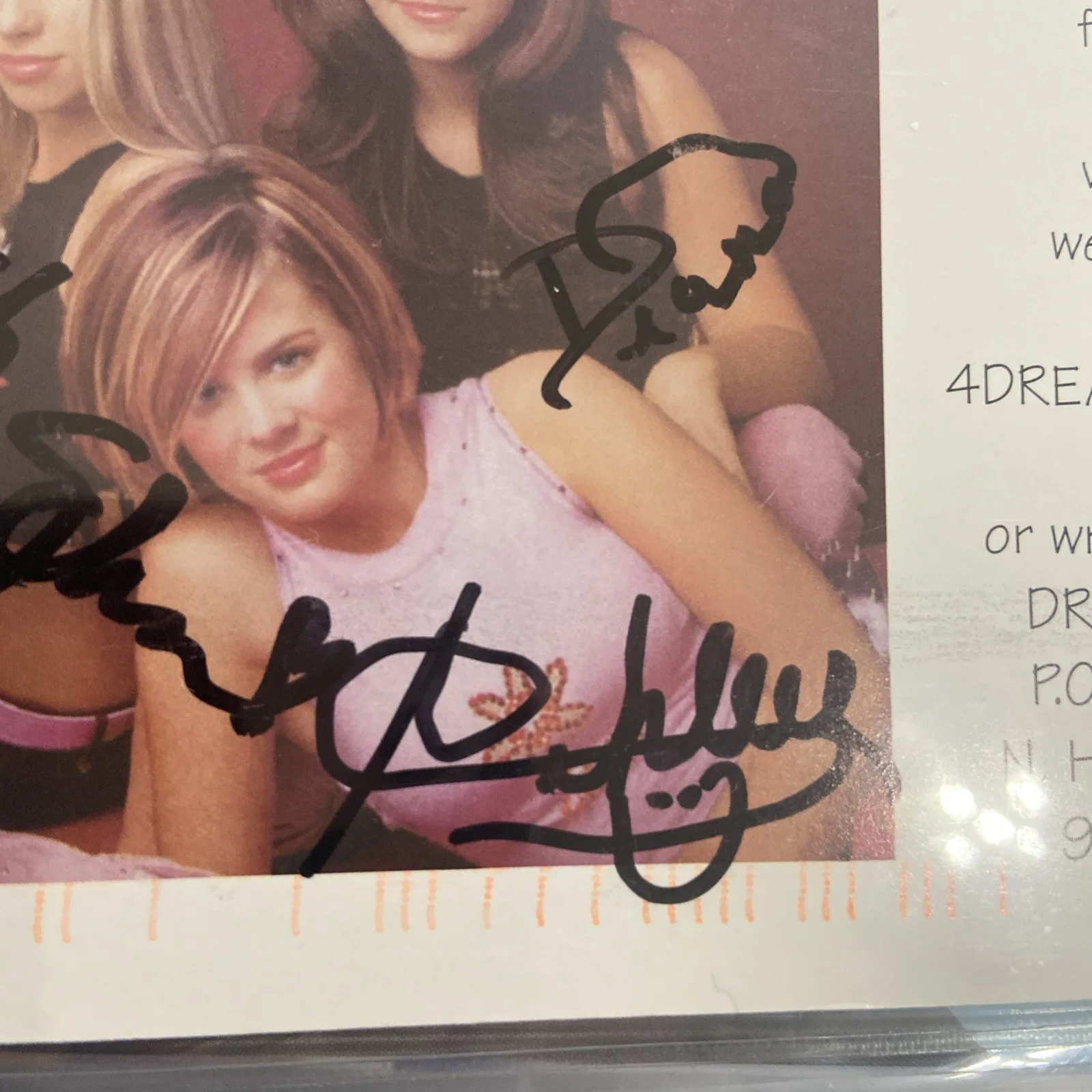 Dream Girl Pop Band 4x6 Signed Photo “Dream" Four Signatures- It was all a Dream, изображение 3