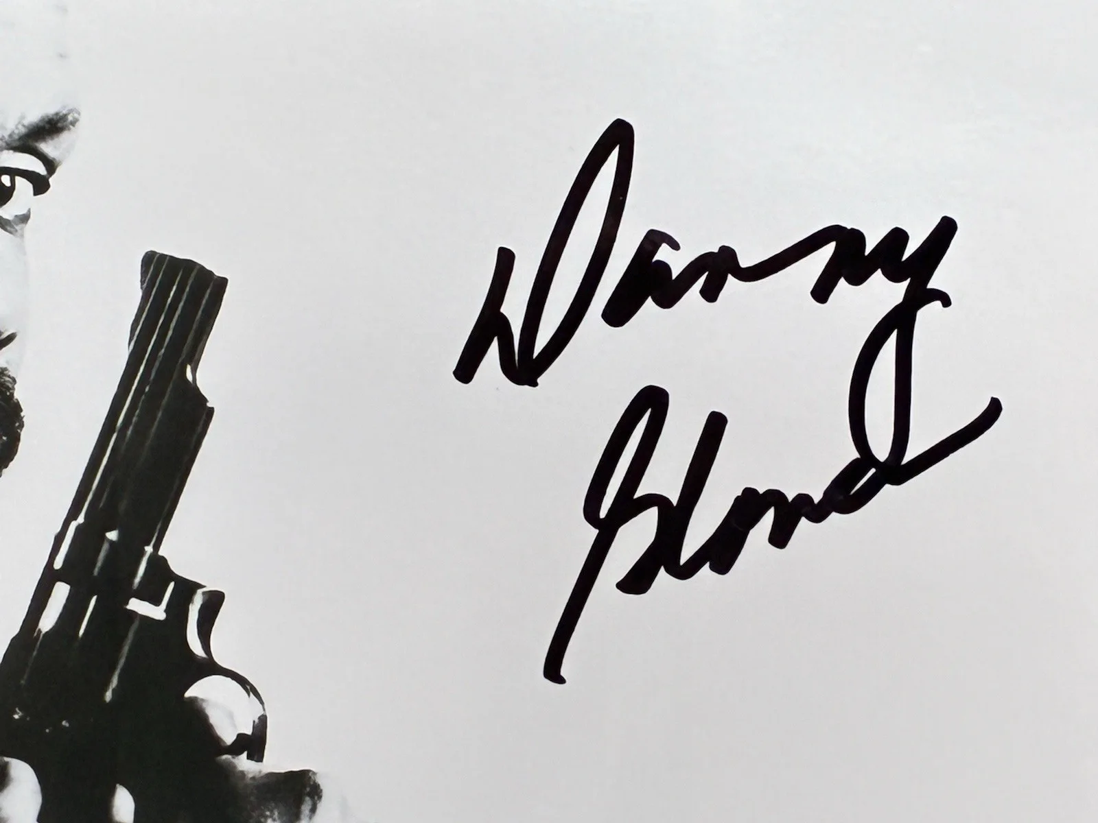 Danny Glover — DANNY GLOVER SIGNED 8x10 LETHAL WEAPON INSCRIBED I'M TO OLD FOR THIS SHI! RARE, изображение 3