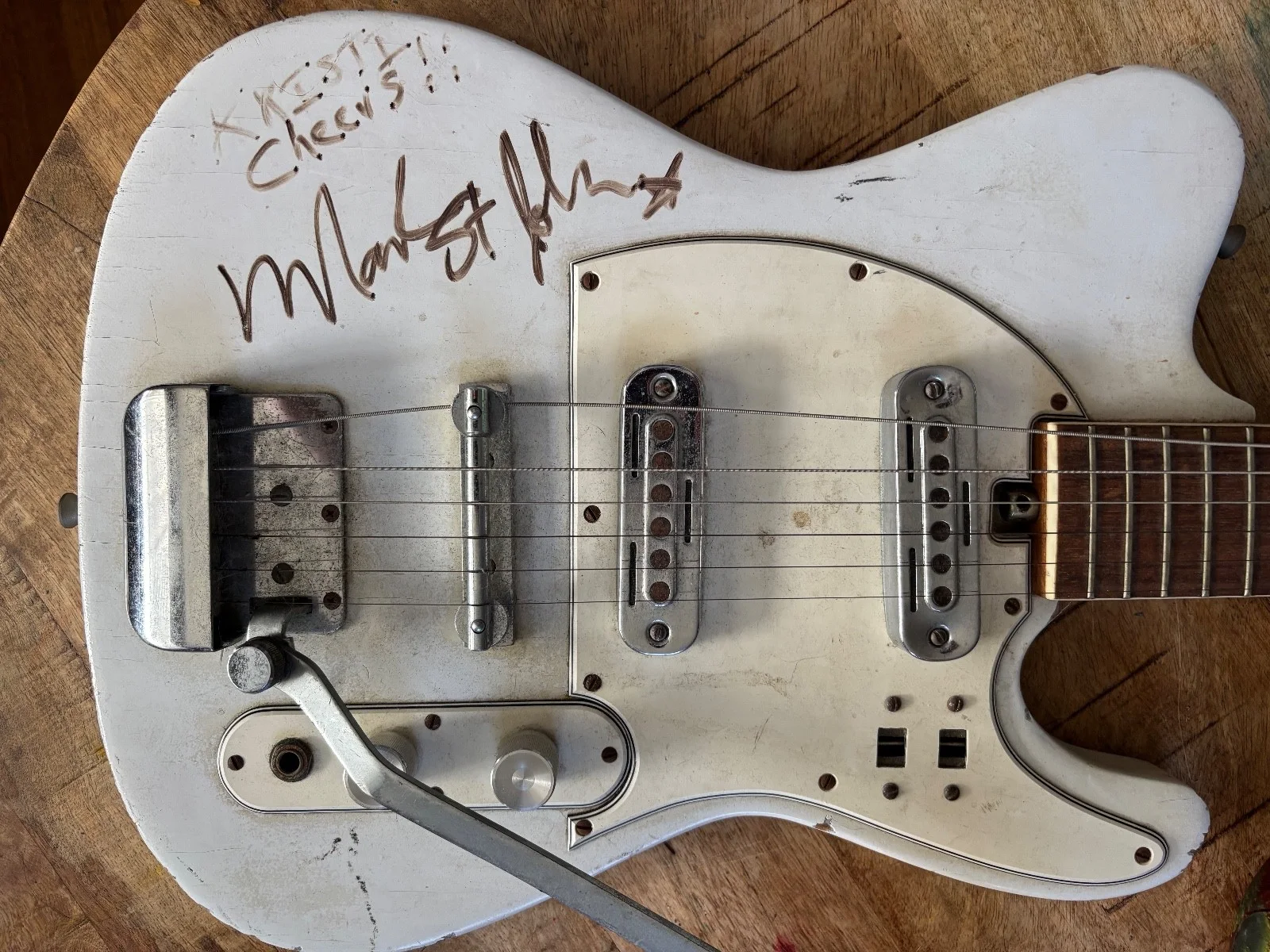 Vintage Electric Guitar Signed by Mark St. John (KISS – Animalize Era), изображение 2